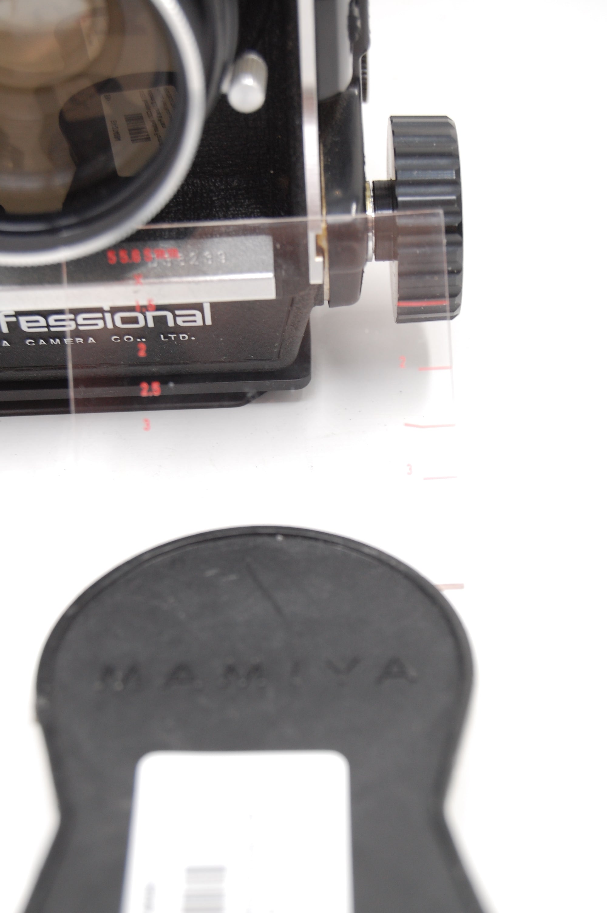 USED Mamiya C330 Medium Format TLR w/65mm f3.5 Lens & Prism