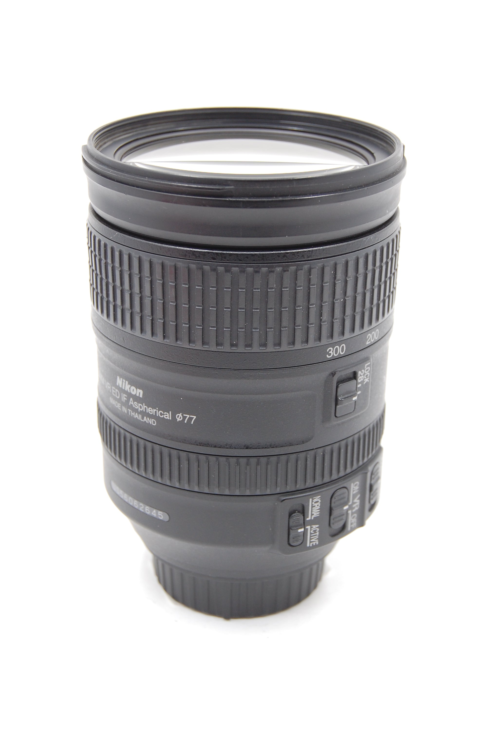 USED Nikon 28-300mm F3.5-5.6 G VR AF-S Lens