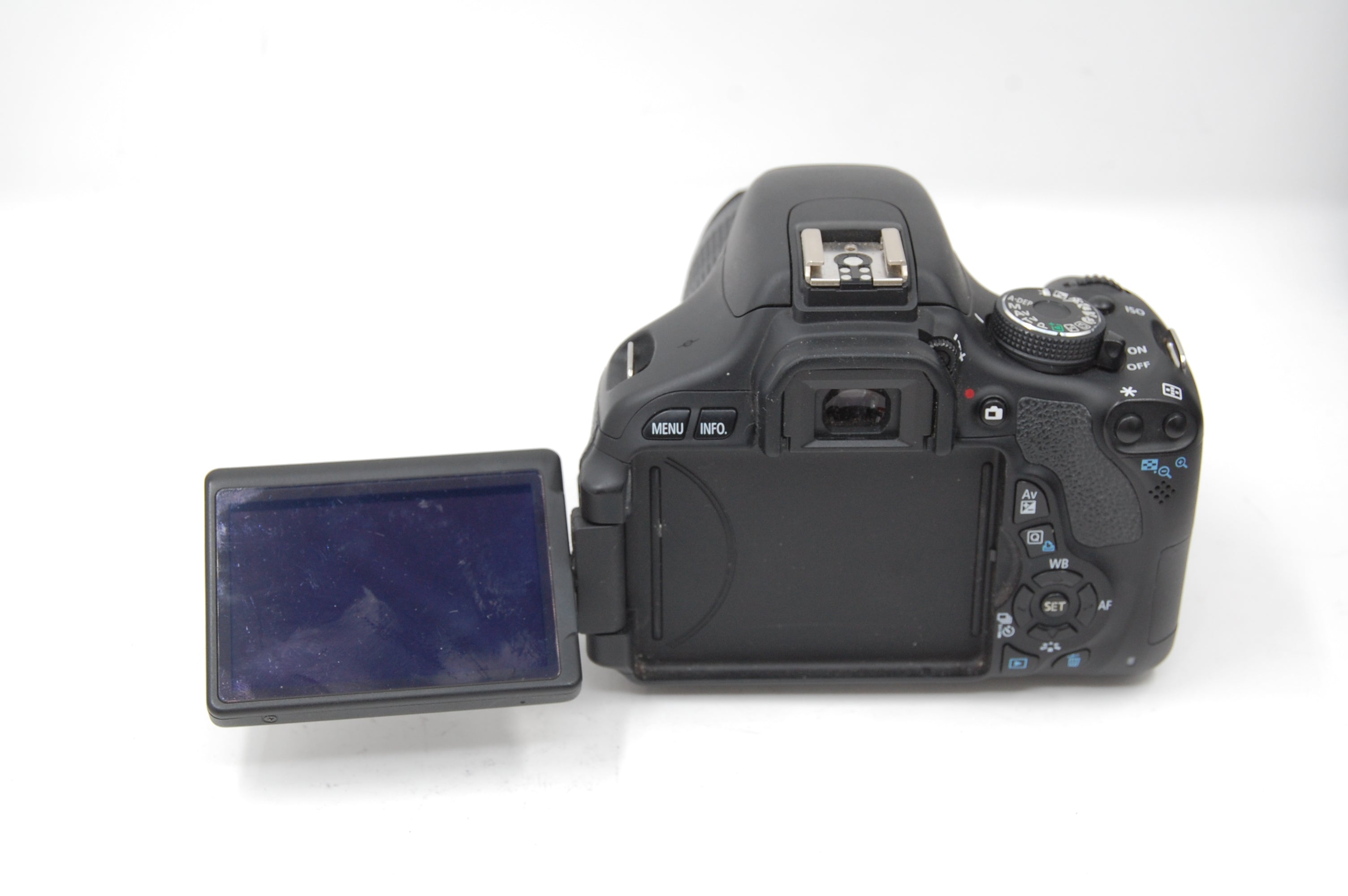 USED Canon EOS Rebel T3i Digital W/ 18-55mm SLR Kit
