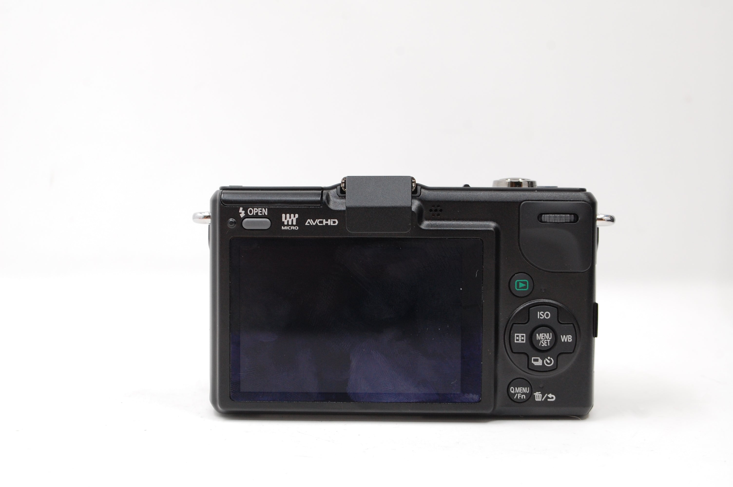 USED Panasonic DMC-GF2 Body w/14-42mm F3.5-5.6 ASPH