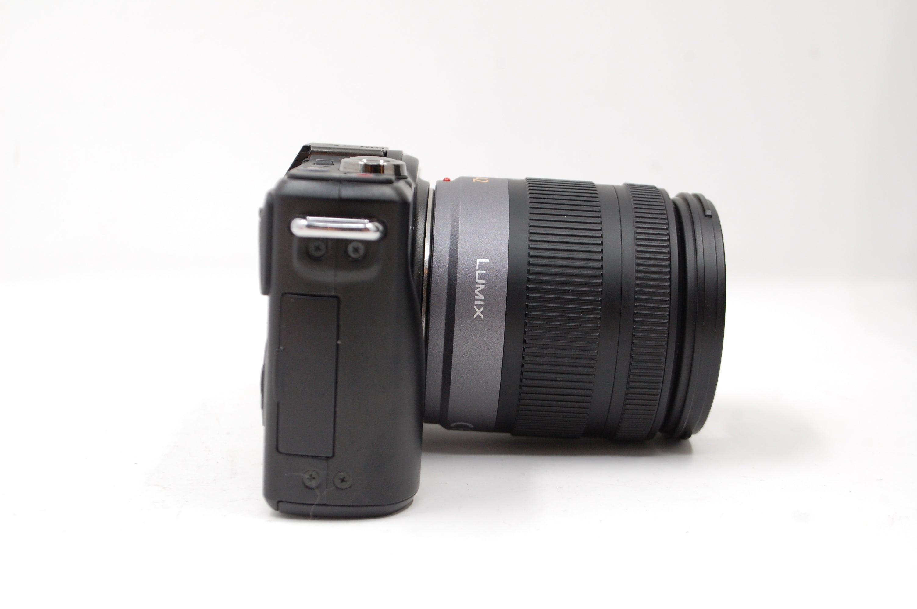USED Panasonic DMC-GF2 Body w/14-42mm F3.5-5.6 ASPH