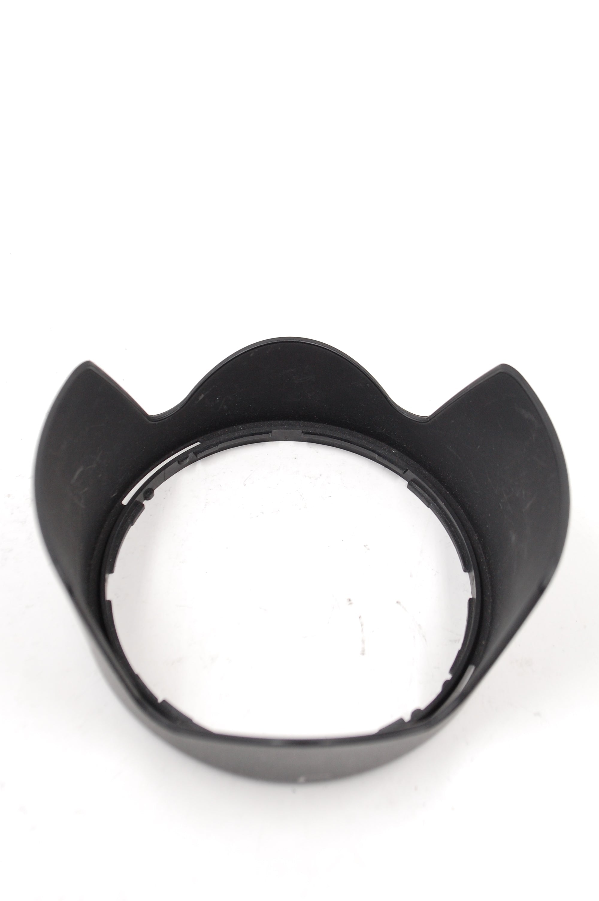 USED Nikon HB-35 Bayonet Lens Hood for 18-200mm AF-S DX Lens