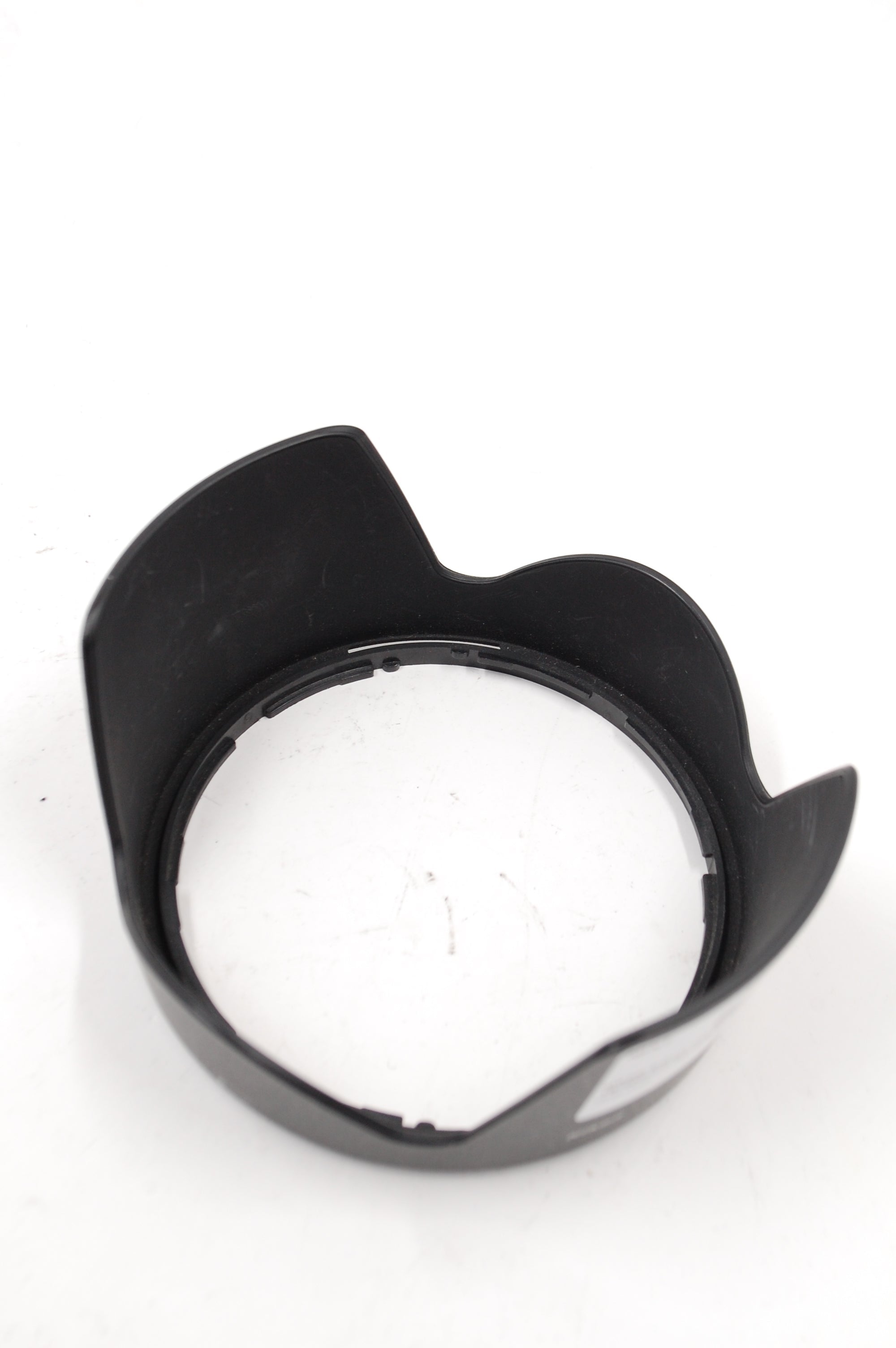 USED Nikon HB-35 Bayonet Lens Hood for 18-200mm AF-S DX Lens