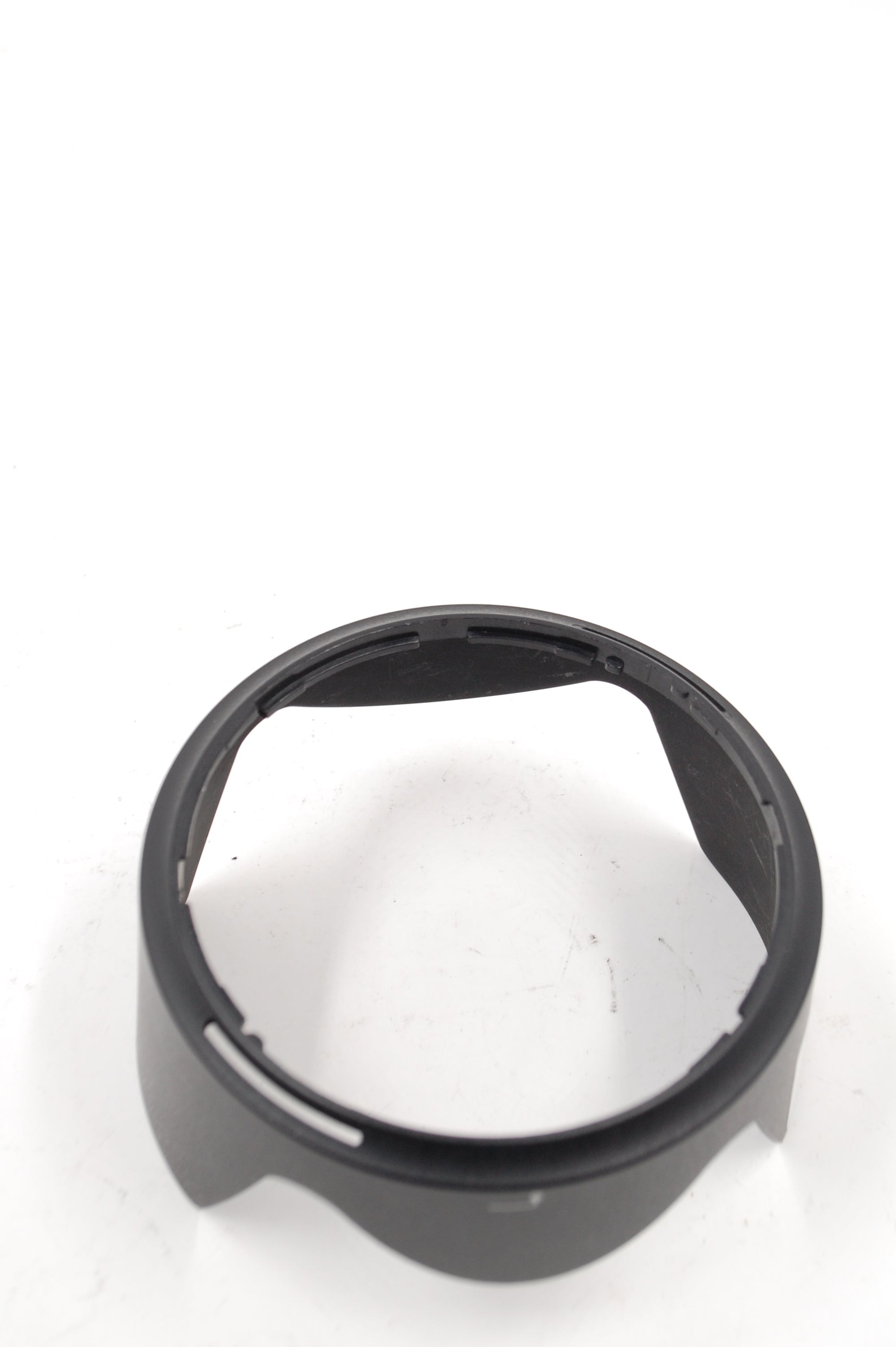 USED Nikon HB-35 Bayonet Lens Hood for 18-200mm AF-S DX Lens