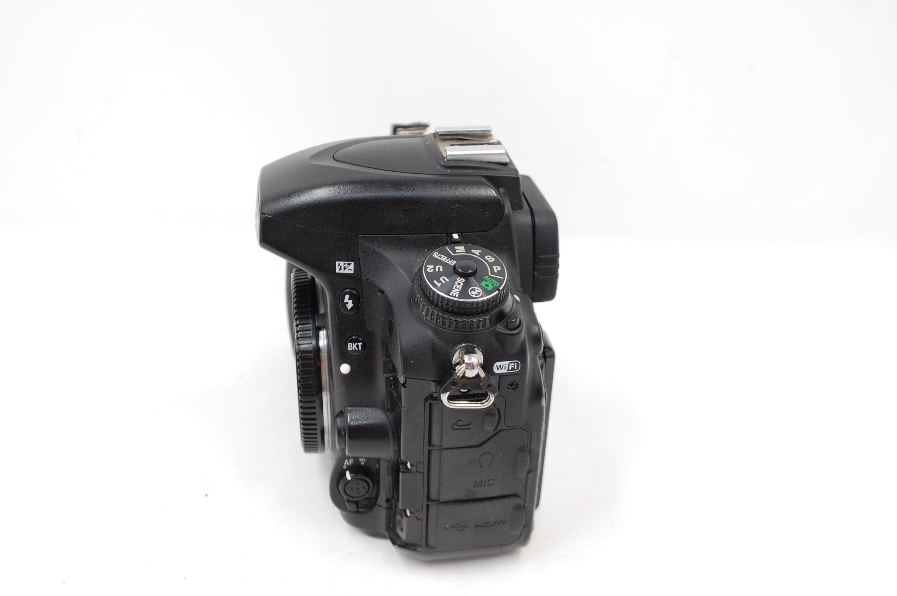 USED Nikon D750 DSLR Camera (Body Only)