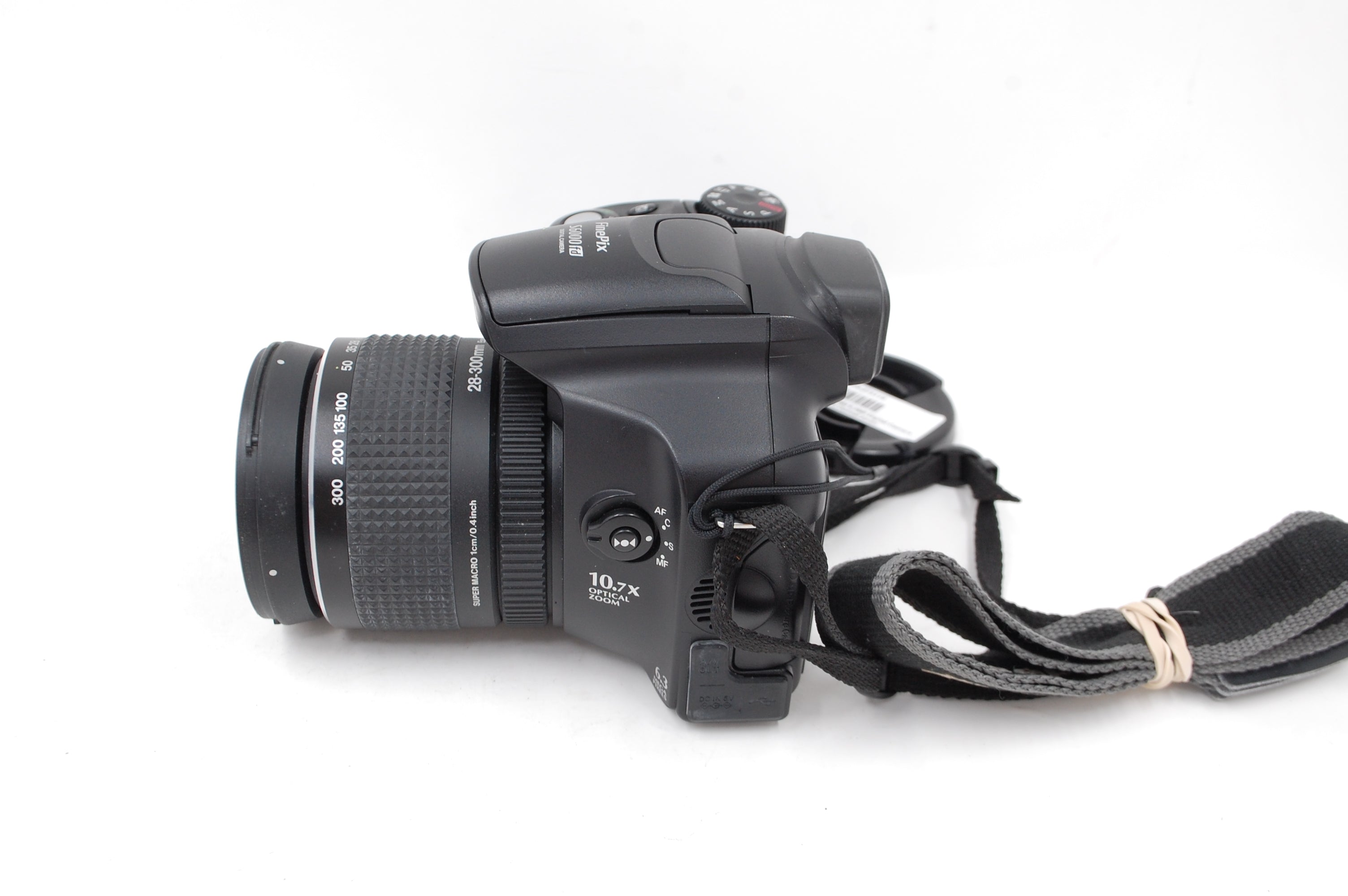 Fujifilm Finepix S6000fd 6.3MP Digital Camera with 10.7x Wide-Angle Optical Zoom