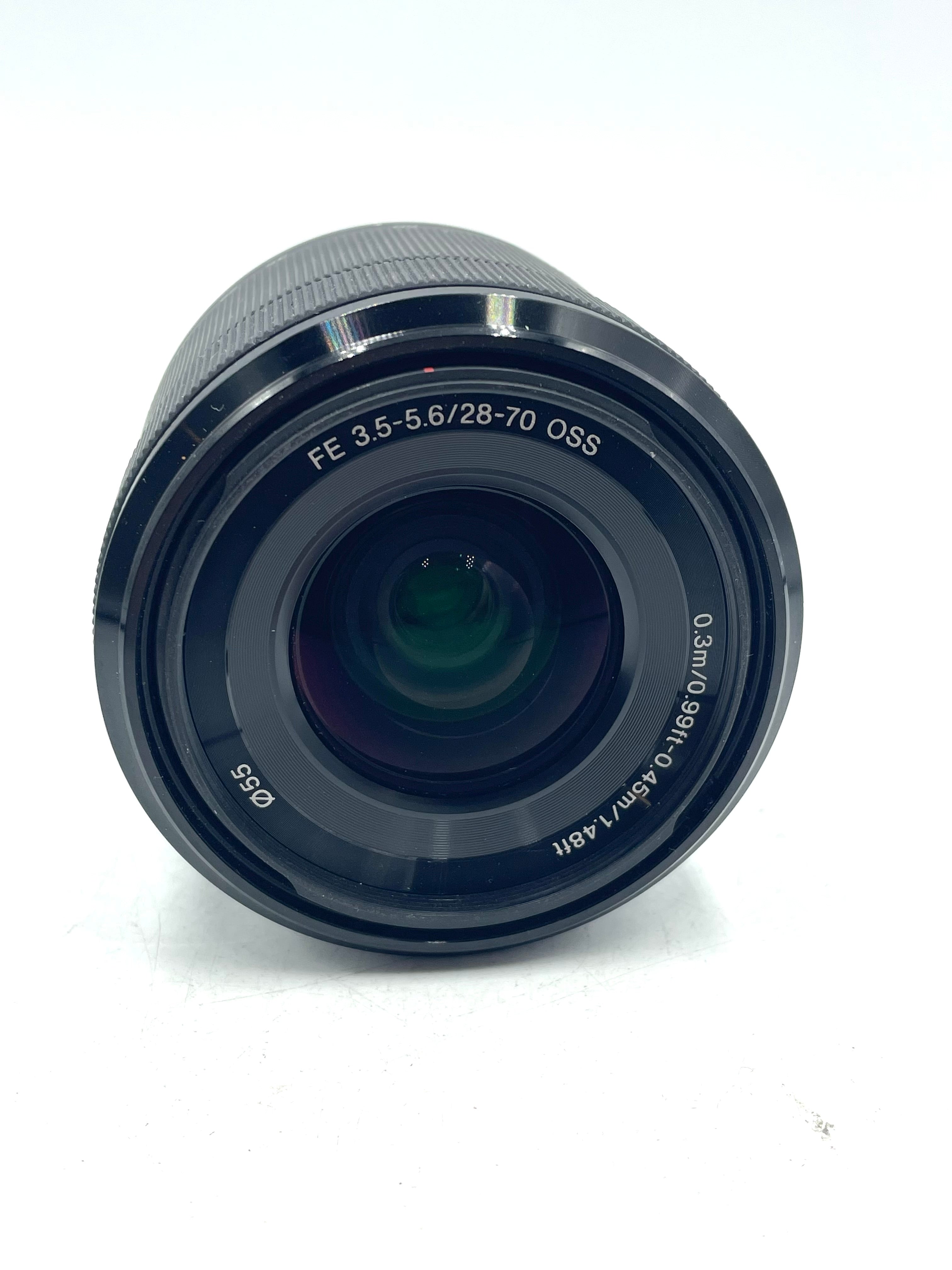 Sony FE 28-70mm f/3.5-5.6 OSS - AS-IS/FOR PARTS (0036)