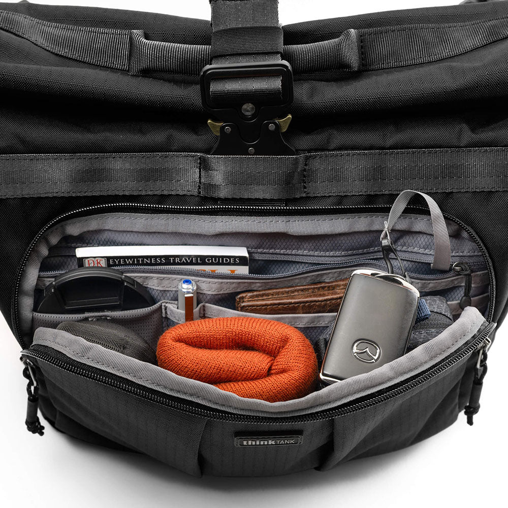 FocusPoint Crossbody 13L front organizer pocket