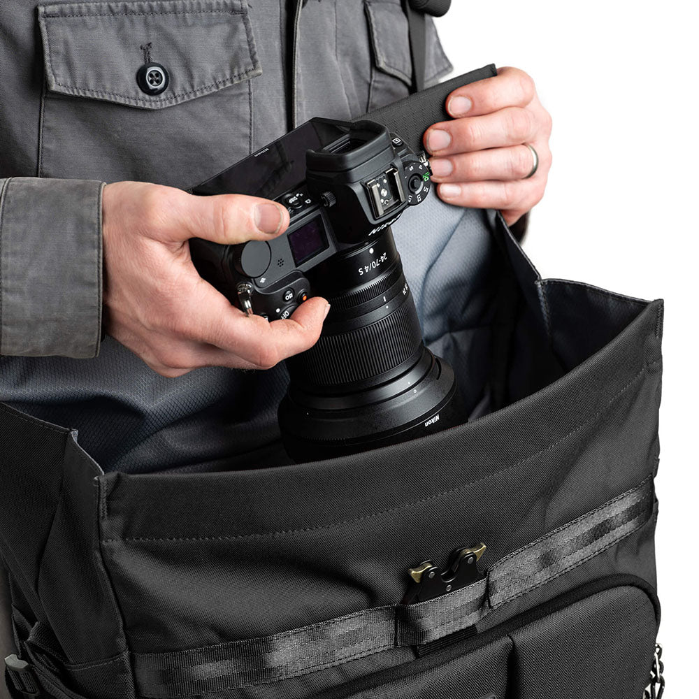 Asphalt Black FocusPoint Crossbody wide opening detail