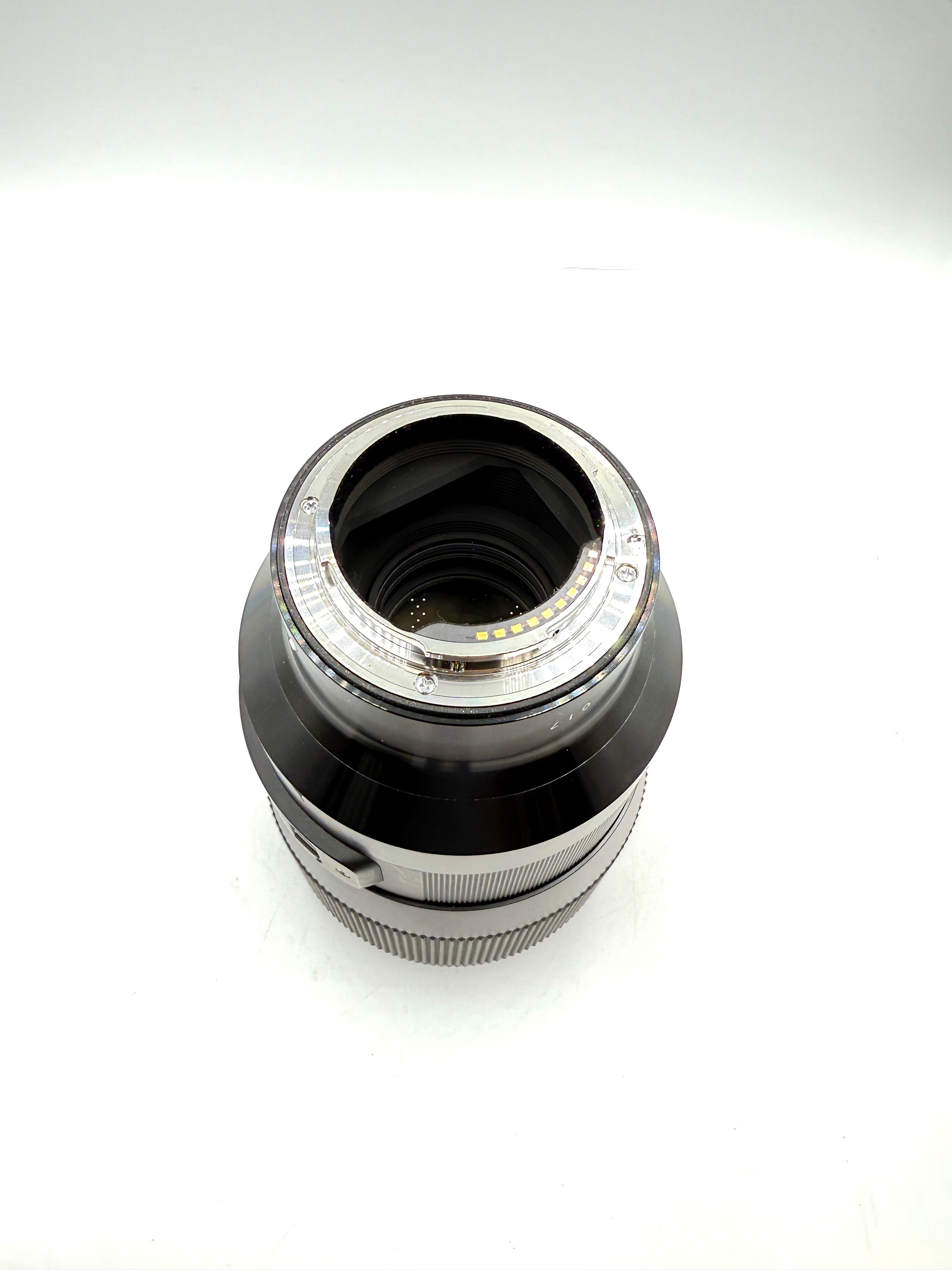 USED Sigma 135mm f1.8 DG HSM Art Lens for Sony FE