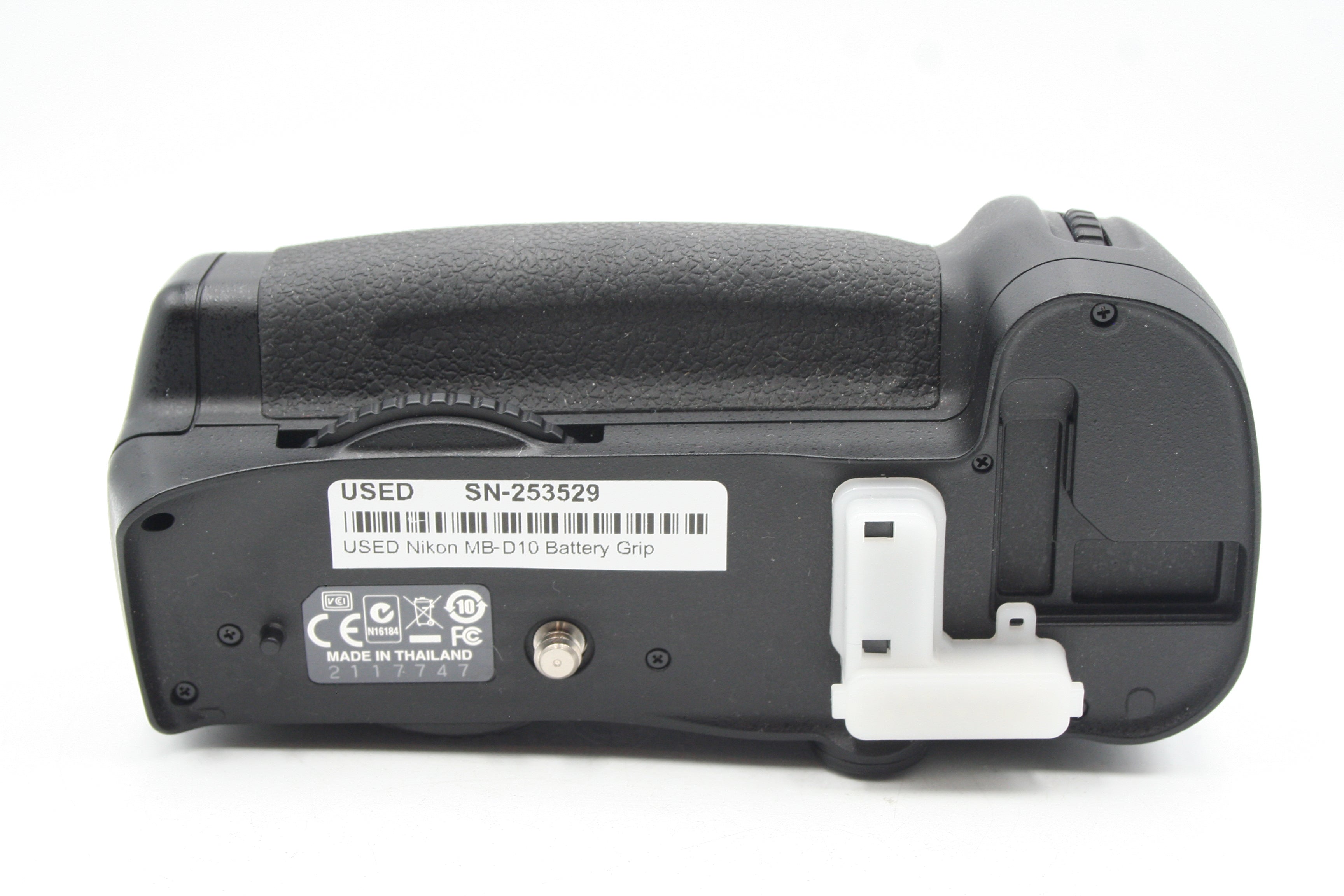 USED Nikon MB-D10 Battery Grip