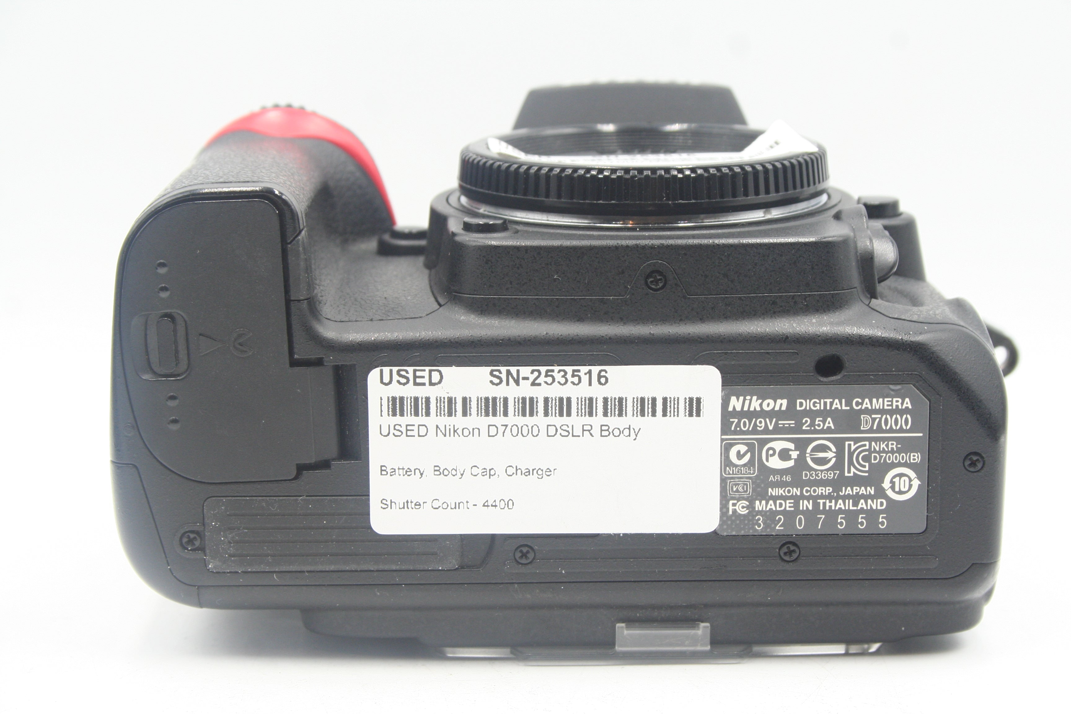USED Nikon D7000 DSLR Body