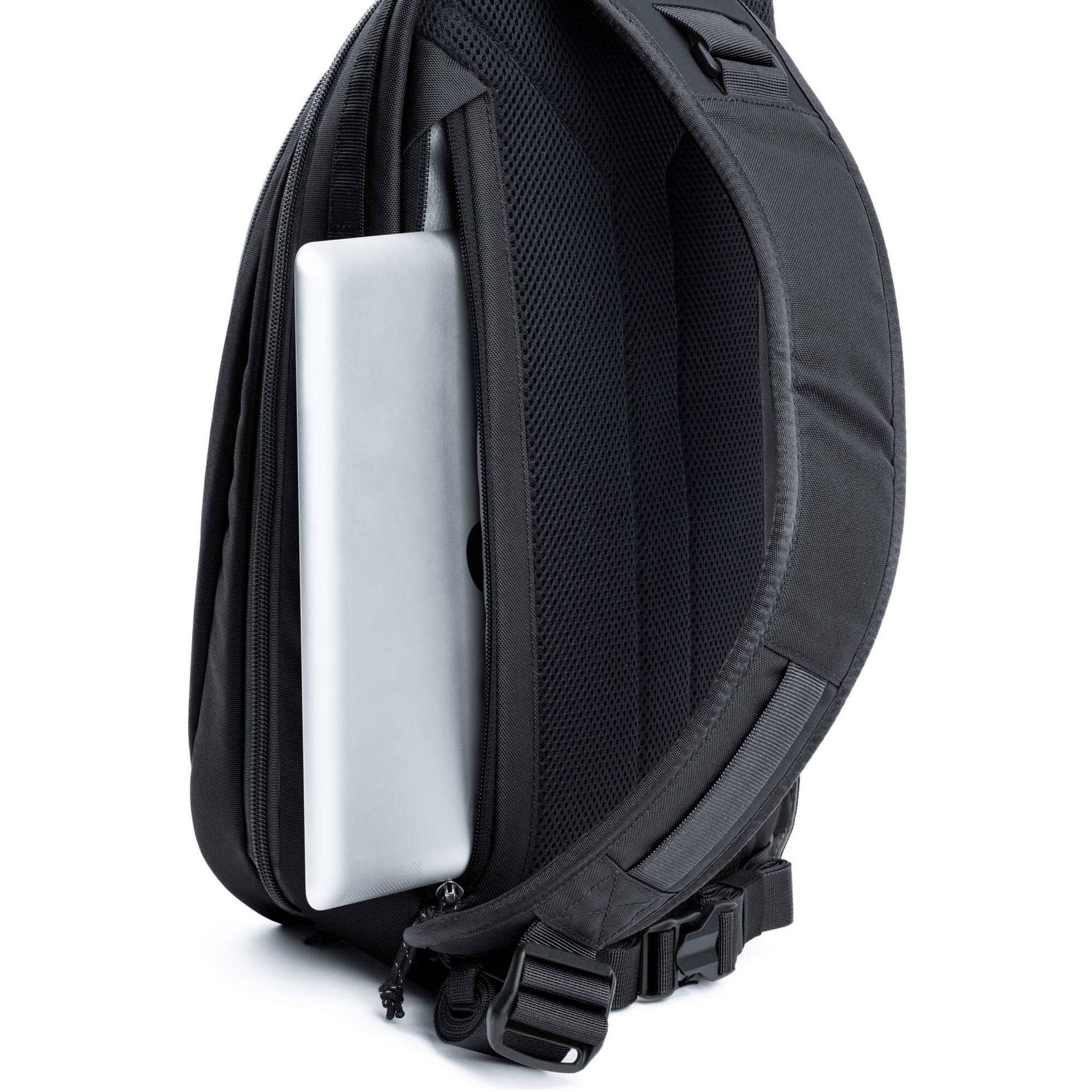 Think Tank Photo TurnStyle Sling (Asphalt Black, 5L)