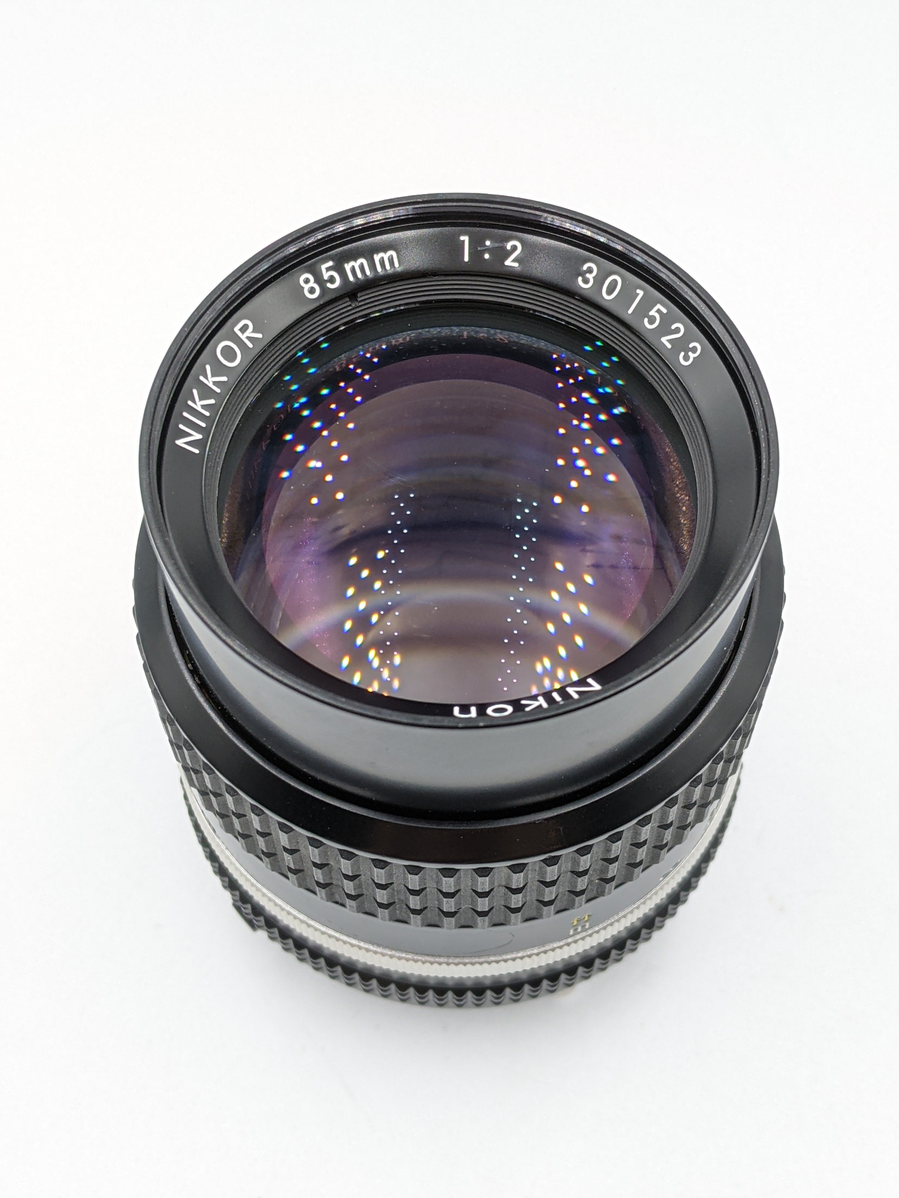 Used Nikon 85mm f2.0 AIS Lens
