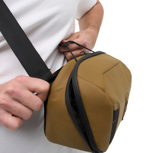 Nomatic McKinnon Camera Sling (Coyote, 5L)