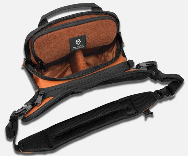 WANDRD ROGUE Sling 4L V2 Sedona Orange