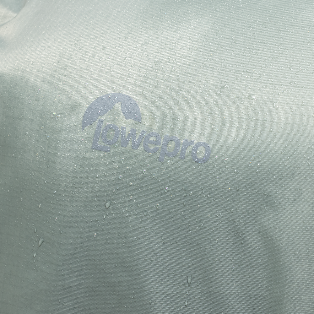 Fastpack BP 250 AW IV rain cover view