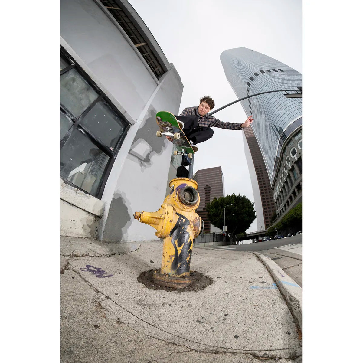Canon RF 7-14mm F2.8-3.5 L Fisheye Lens