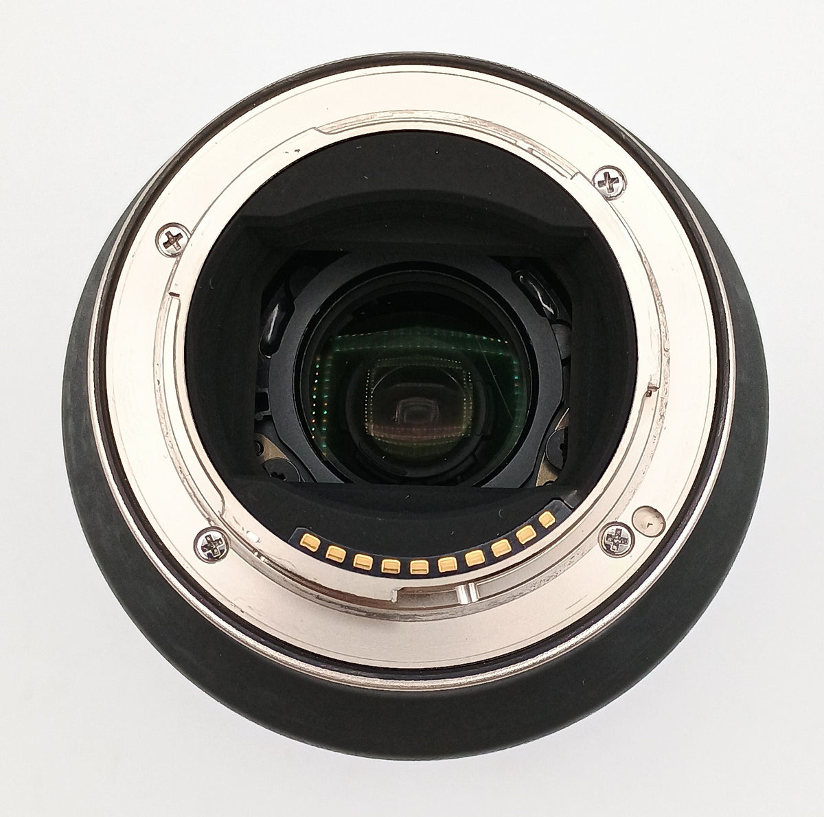 Used Tamron 70-300mm f/4.5-6.3 Di III RXD Lens for Sony E