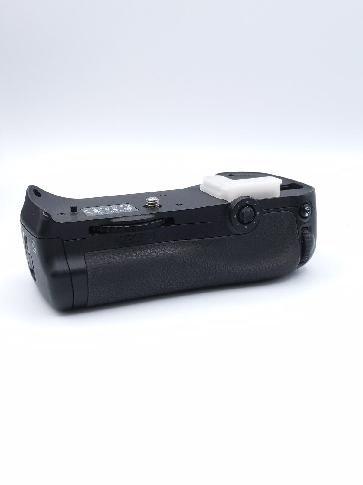 USED Nikon MB-D10 Battery Grip