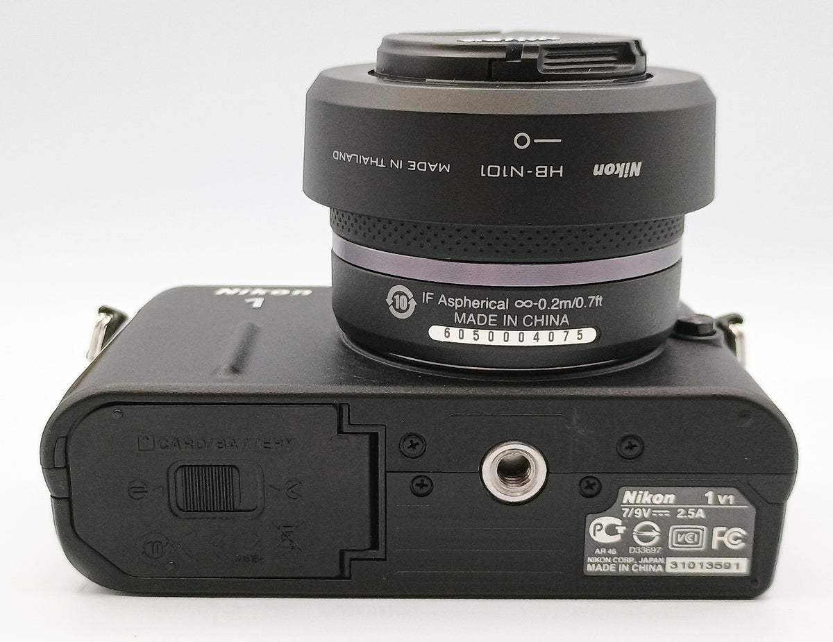 USED Nikon 1 V1 mirrorless w/ 10-30mm VR BLK