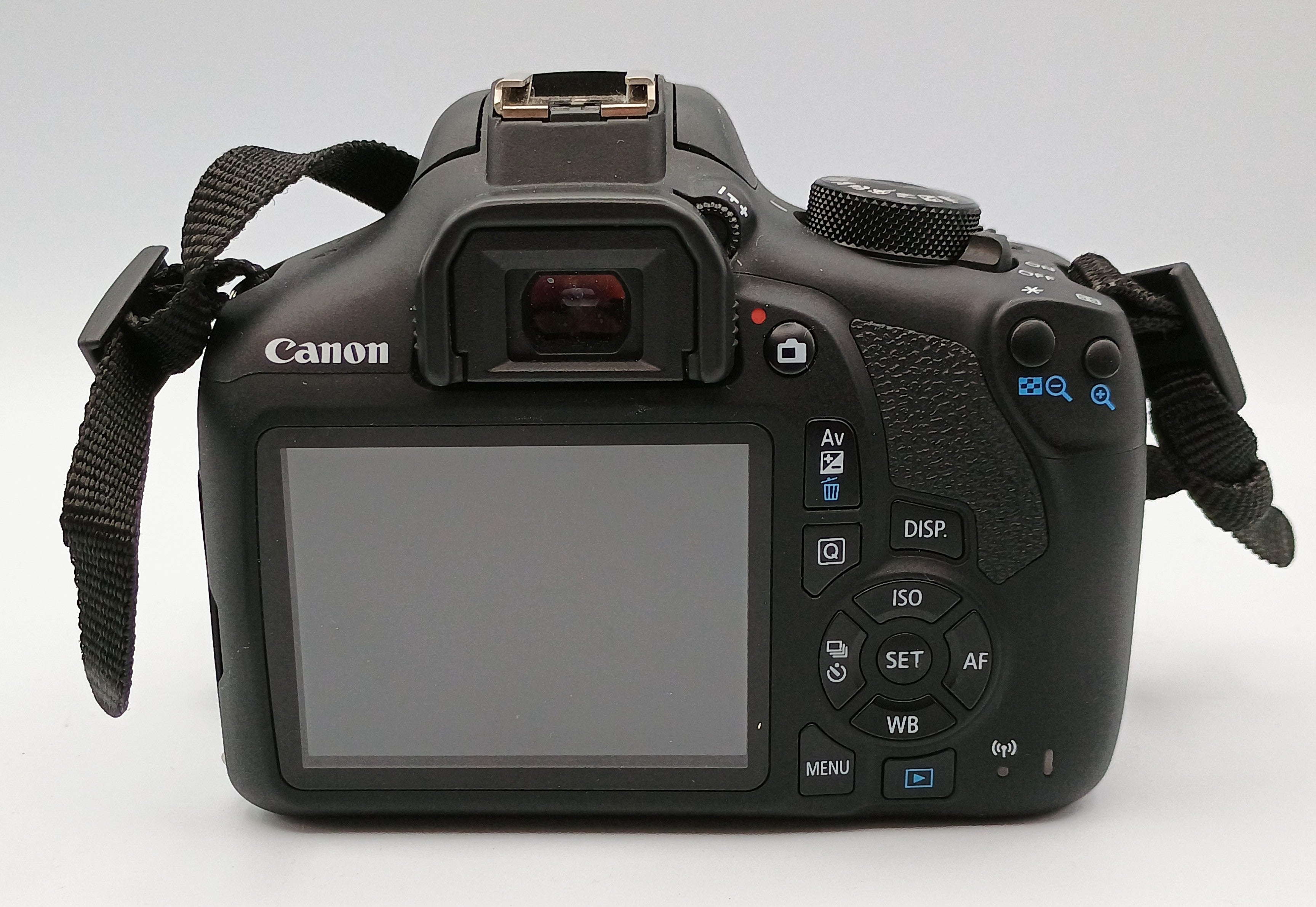 USED Canon EOS Rebel T6 DSLR with EF-S 18-55mm f3.5-5.6 IS II Lens