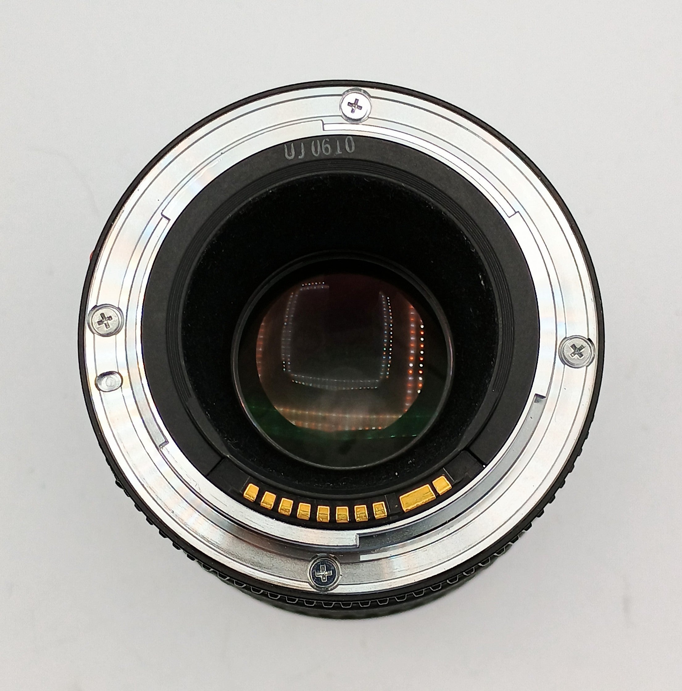 Used Canon 200mm f2.8L EF