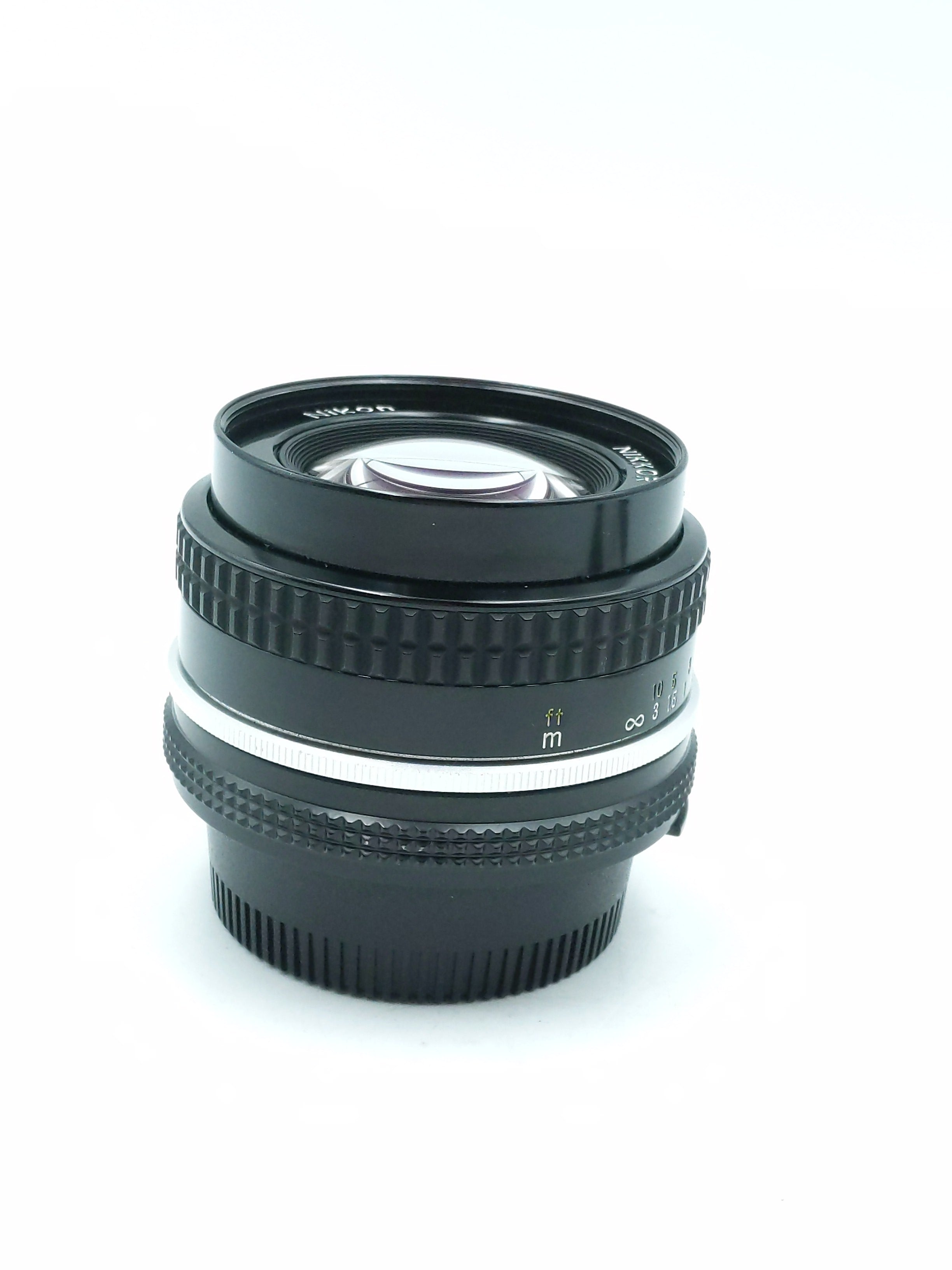 USED Nikon 20mm f3.5 AI Lens