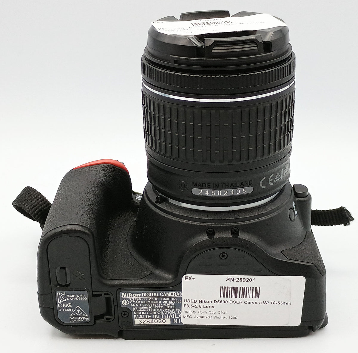 USED Nikon D5600 DSLR Camera W/ 18-55mm F3.5-5.6 Lens