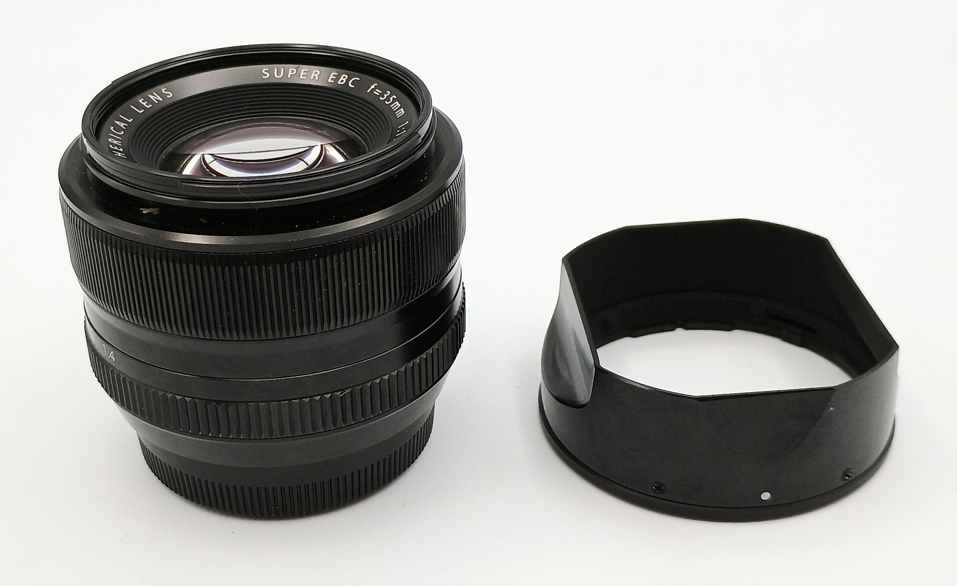 USED Fujifilm 35mm f/1.4 XF R Lens