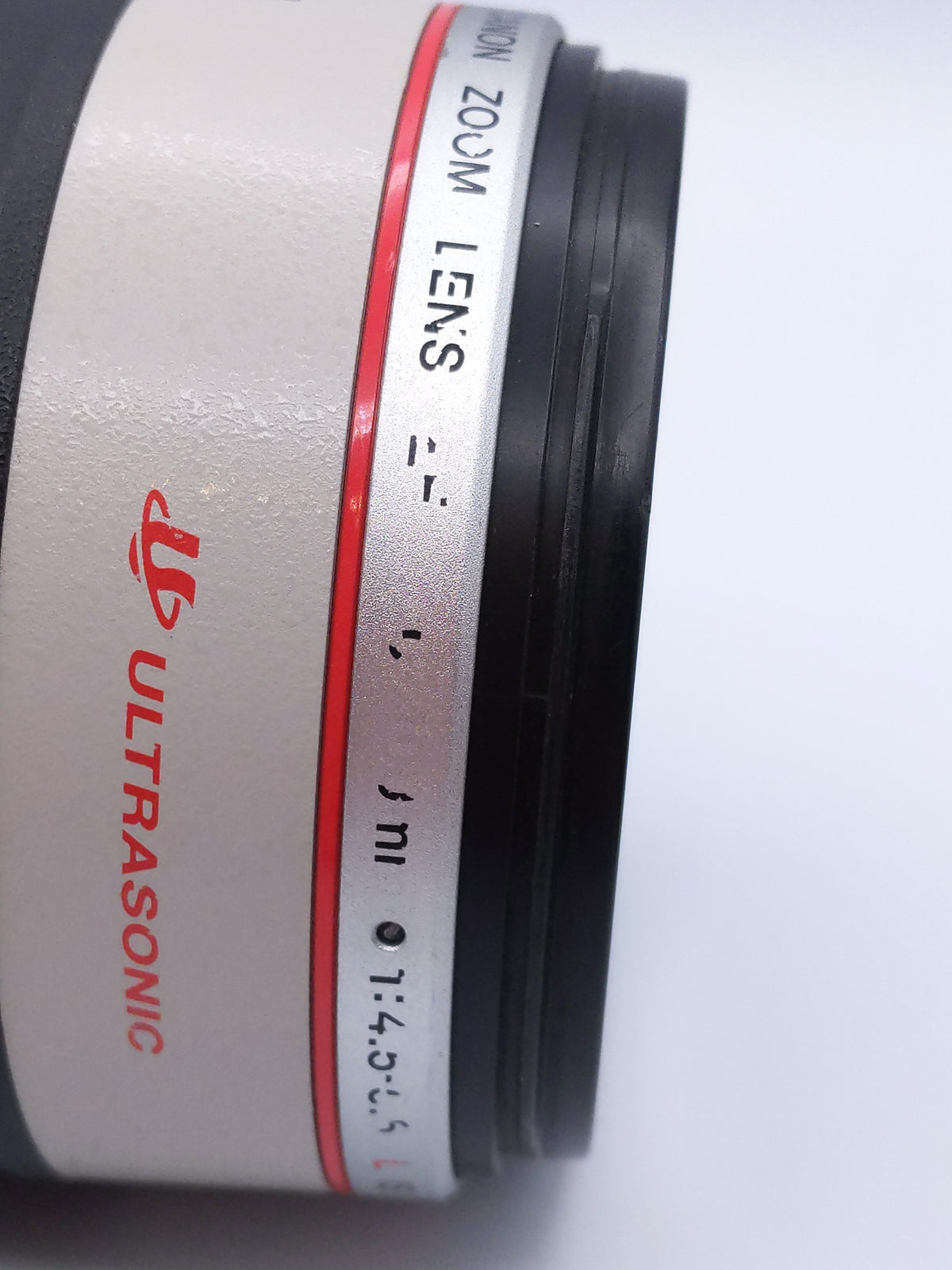 Used Canon 100-400mm F4.5-5.6L IS Version I