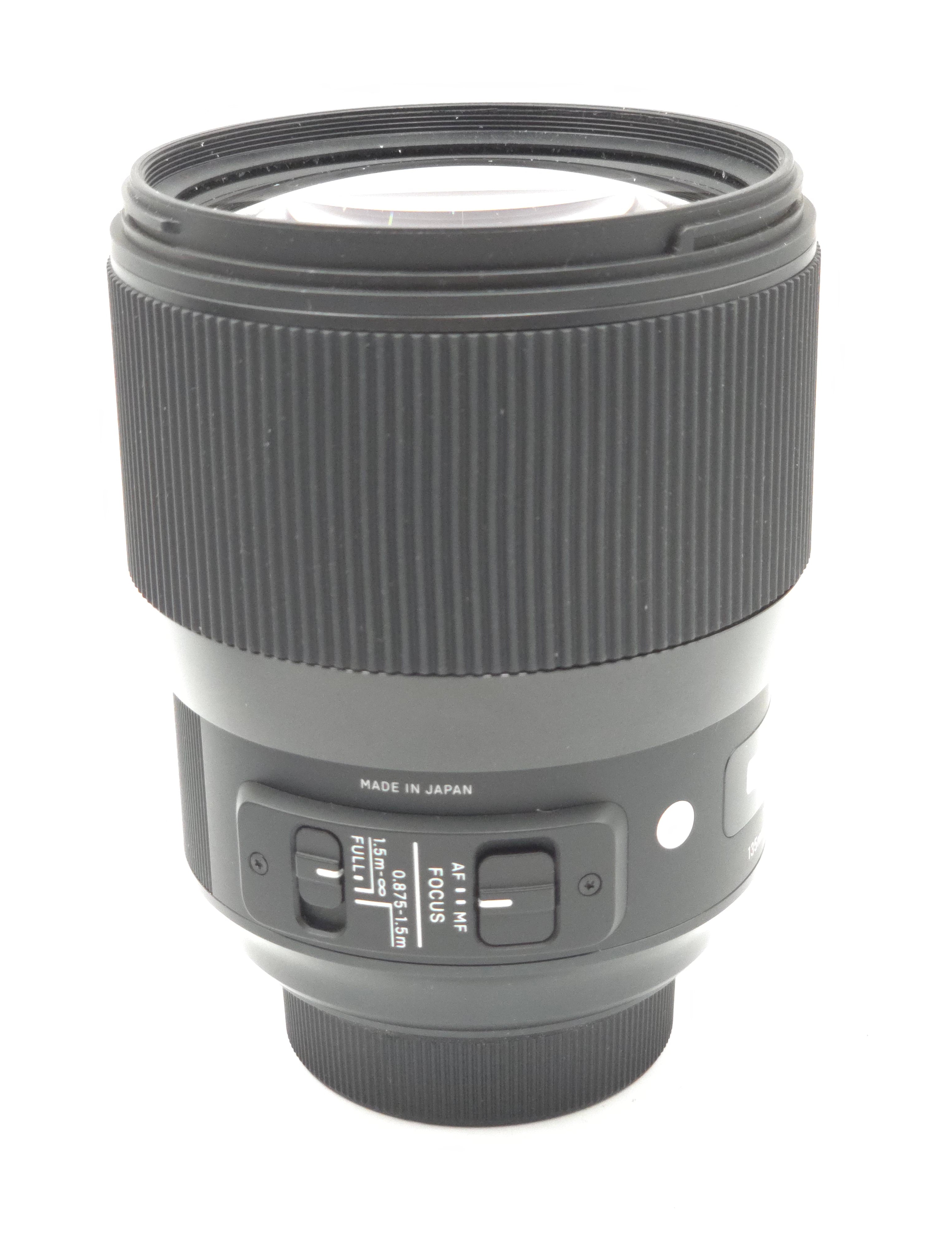 USED Sigma 135mm f1.8 DG HSM Art Lens for NIKON