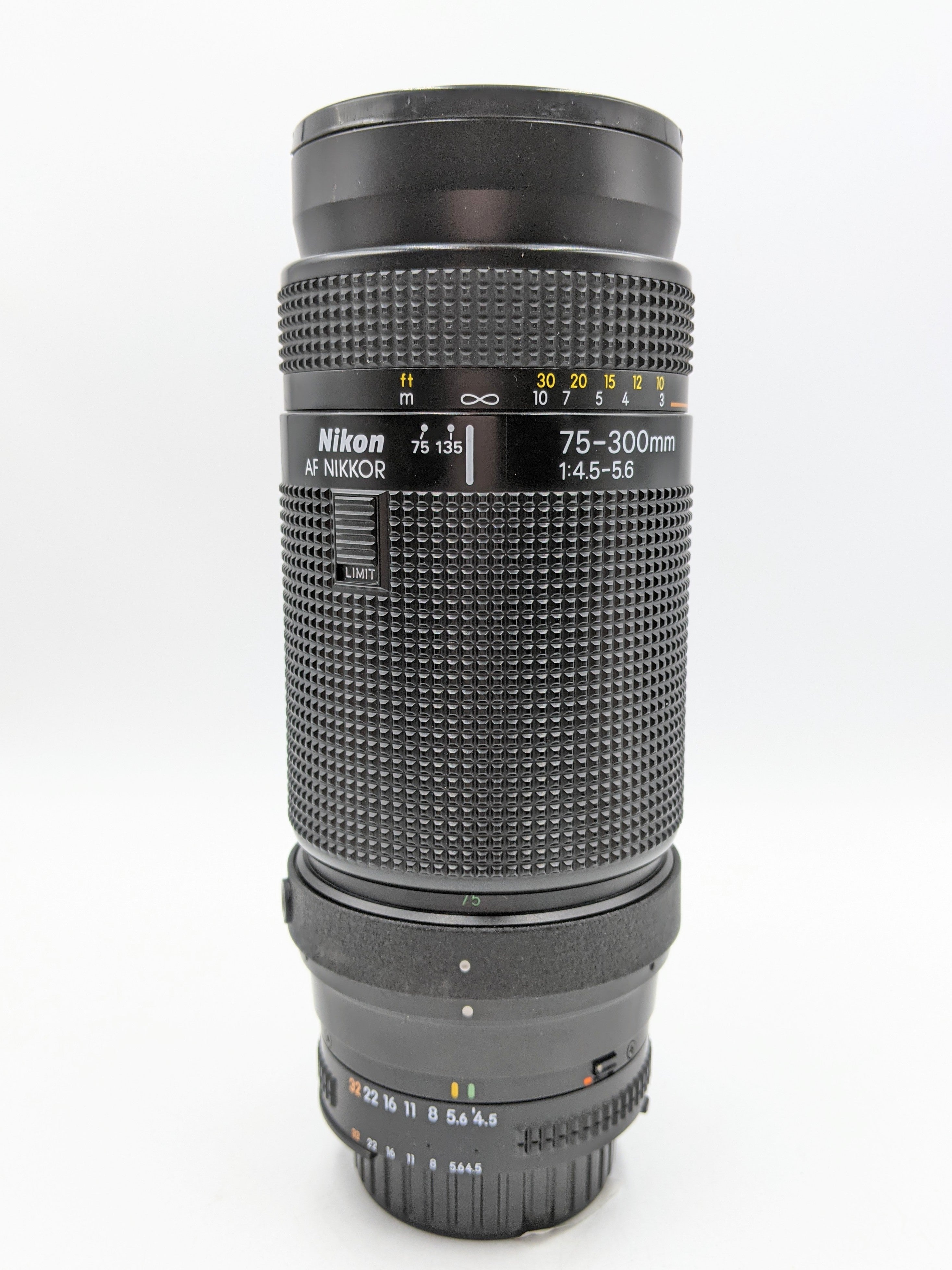 Used Nikon 75-300mm f4.5-6.3 AF (F-Mount)
