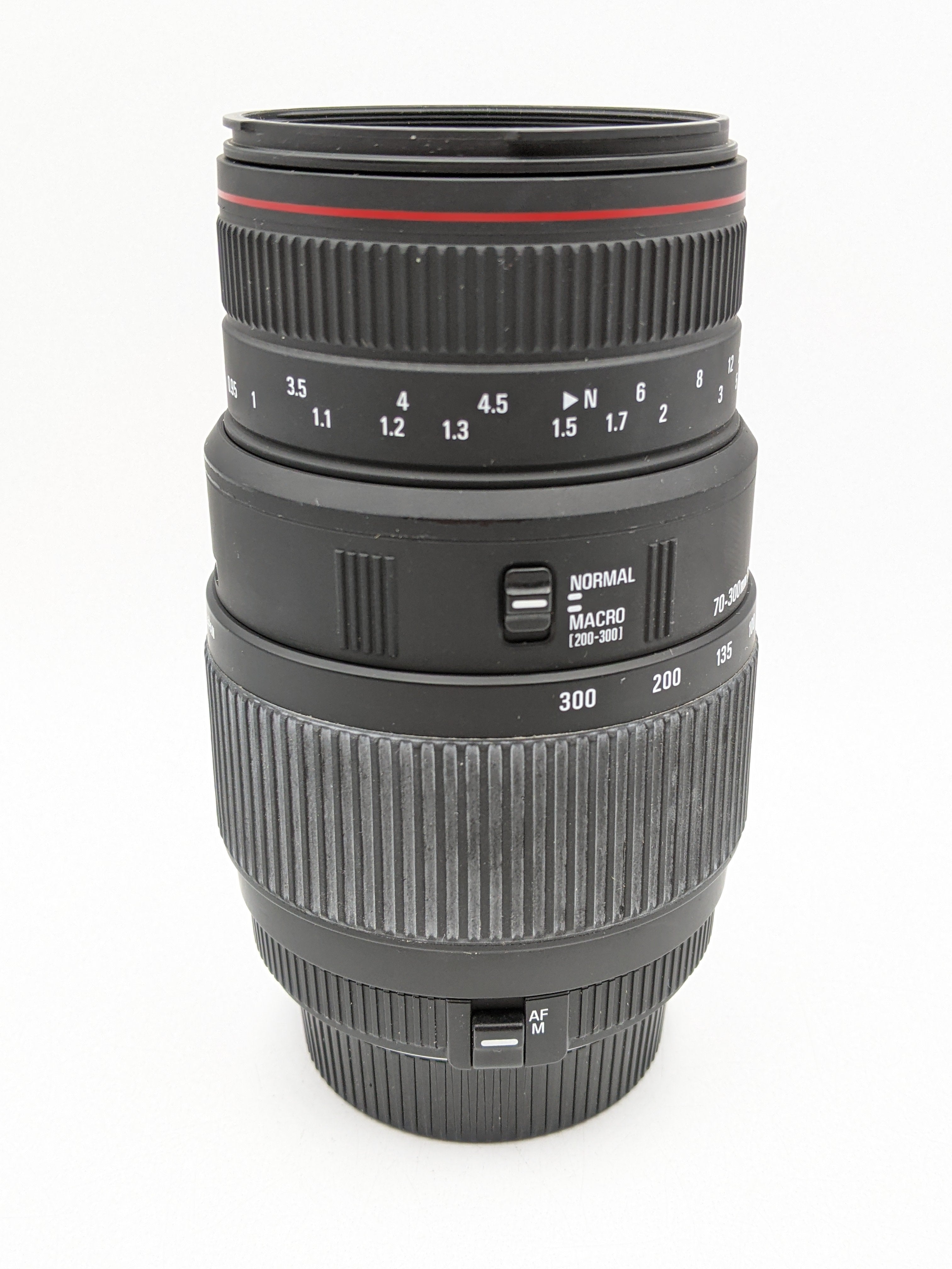 Used Sigma 70-300mm APO DG (Camera needs focus drive) (Nikon)