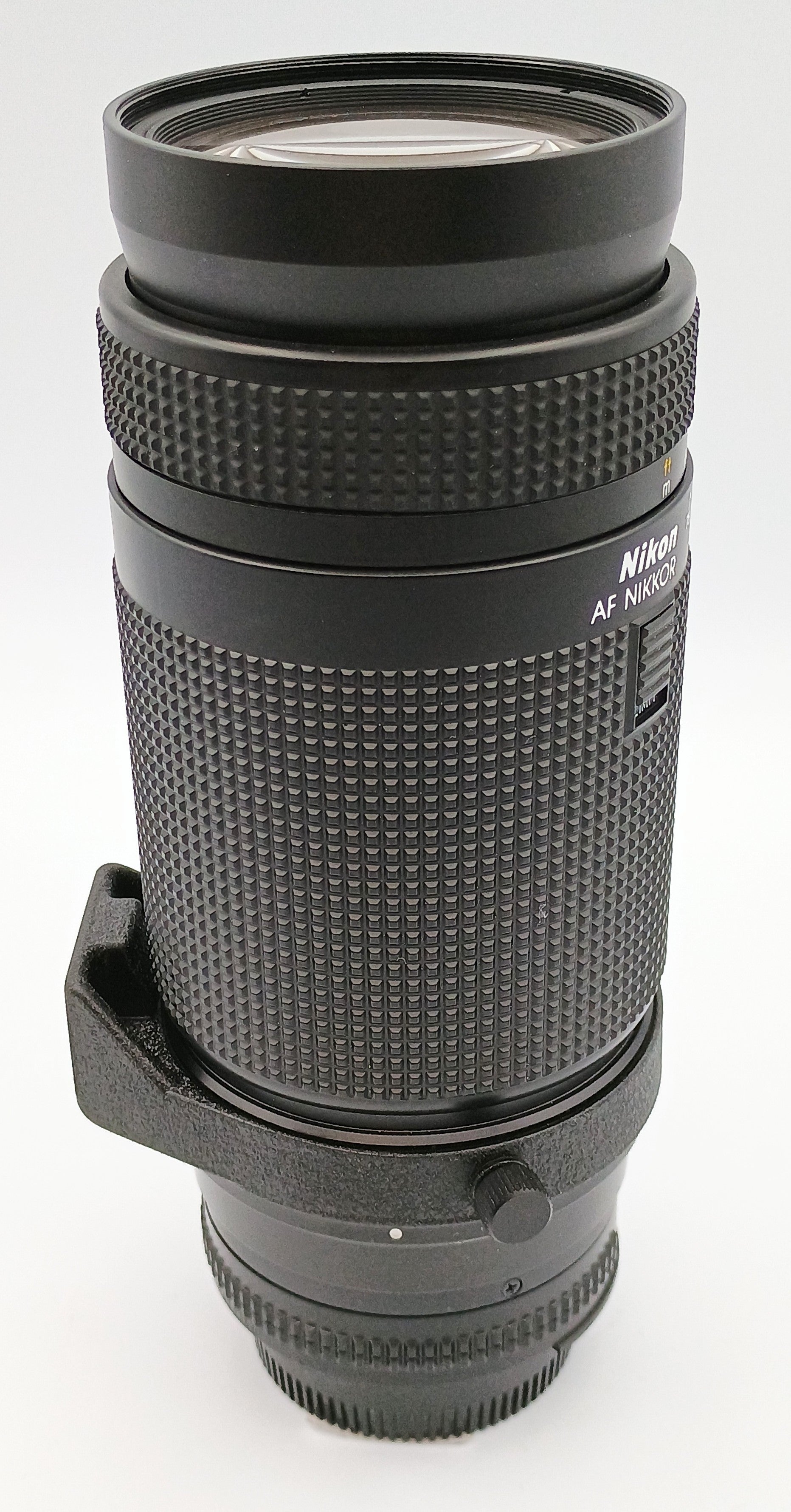 Nikon AF Nikkor 75-300mm f/4.5-5.6