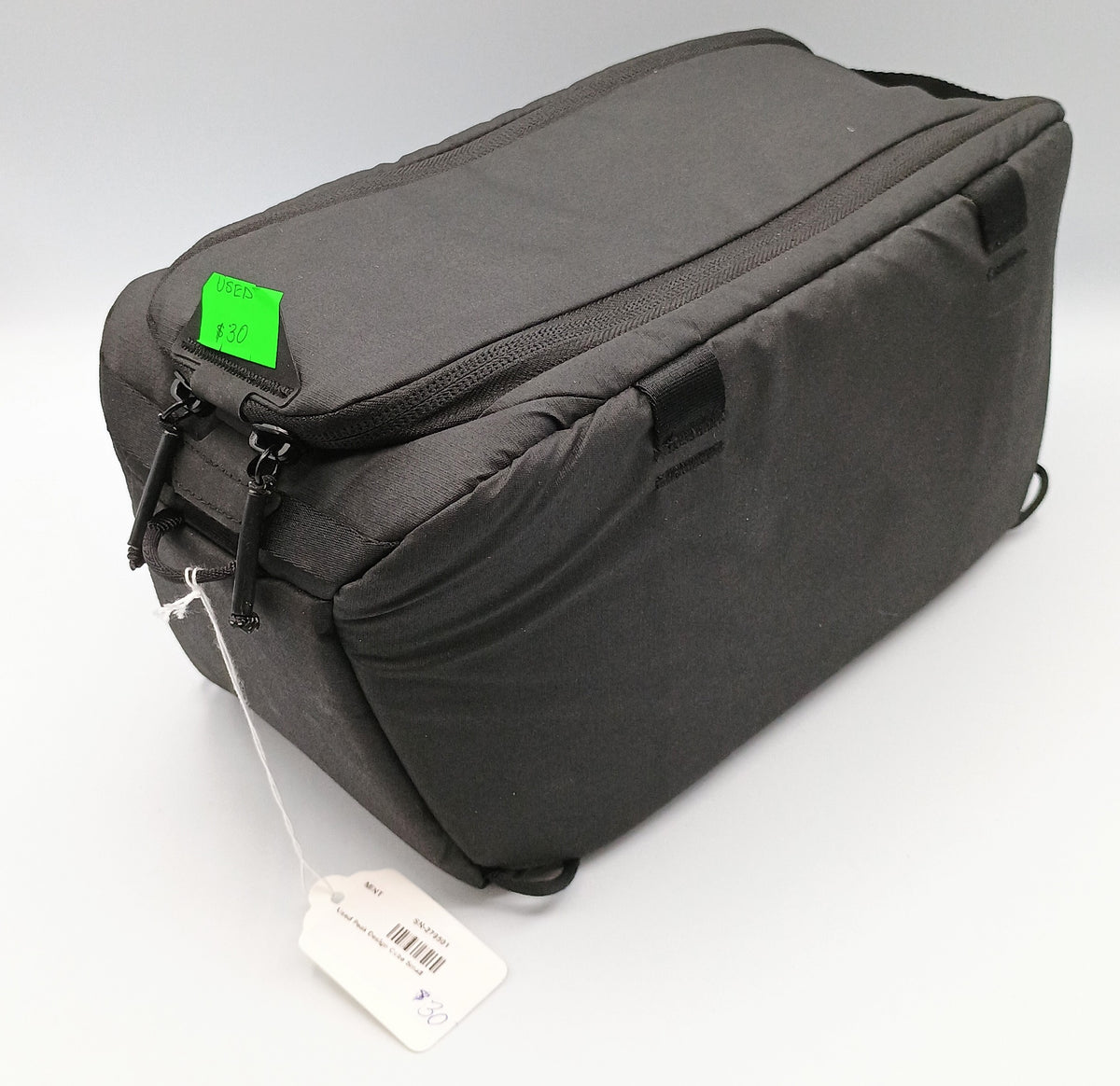Used Peak Design Cube Small