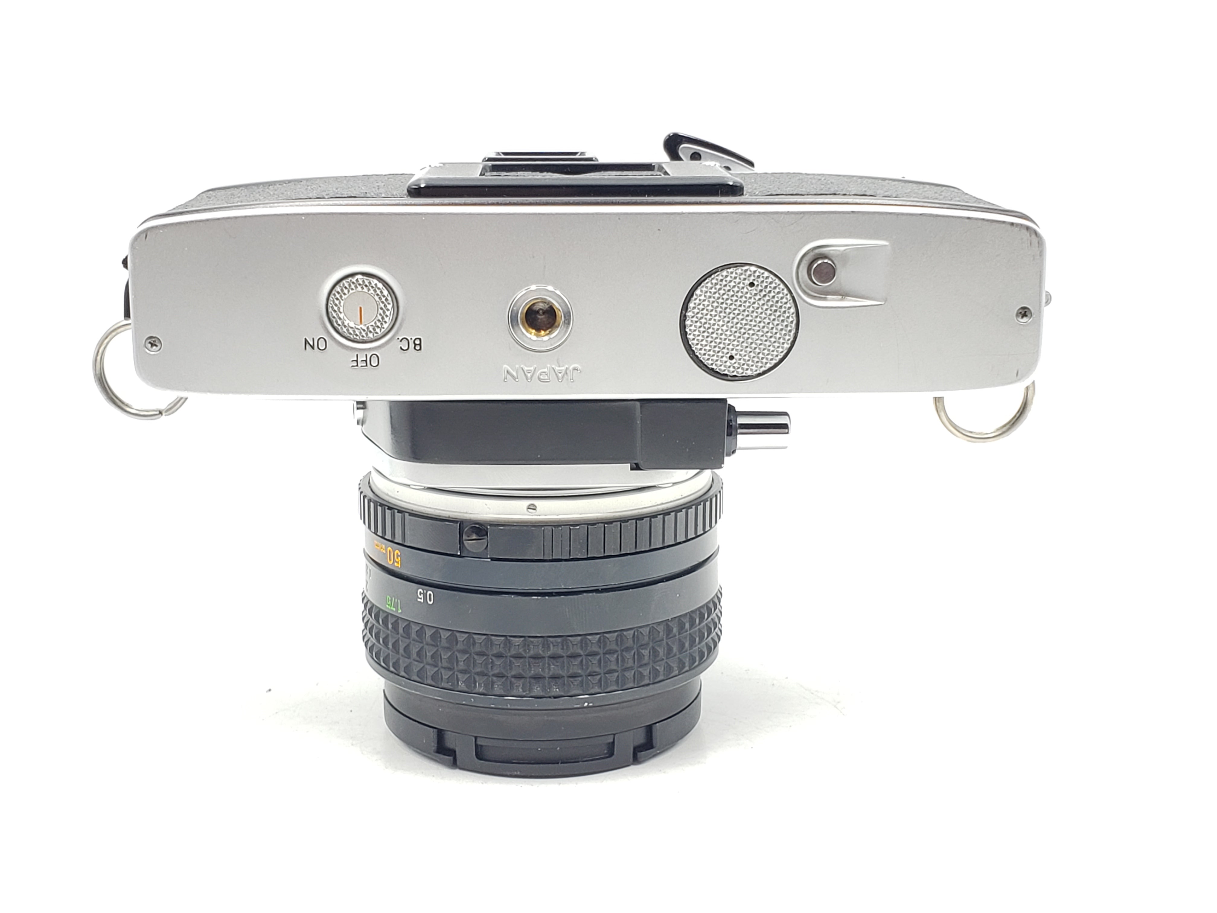 Used Minolta SRT 201 w/ 50mm F1.7 Rokkor-X Lens