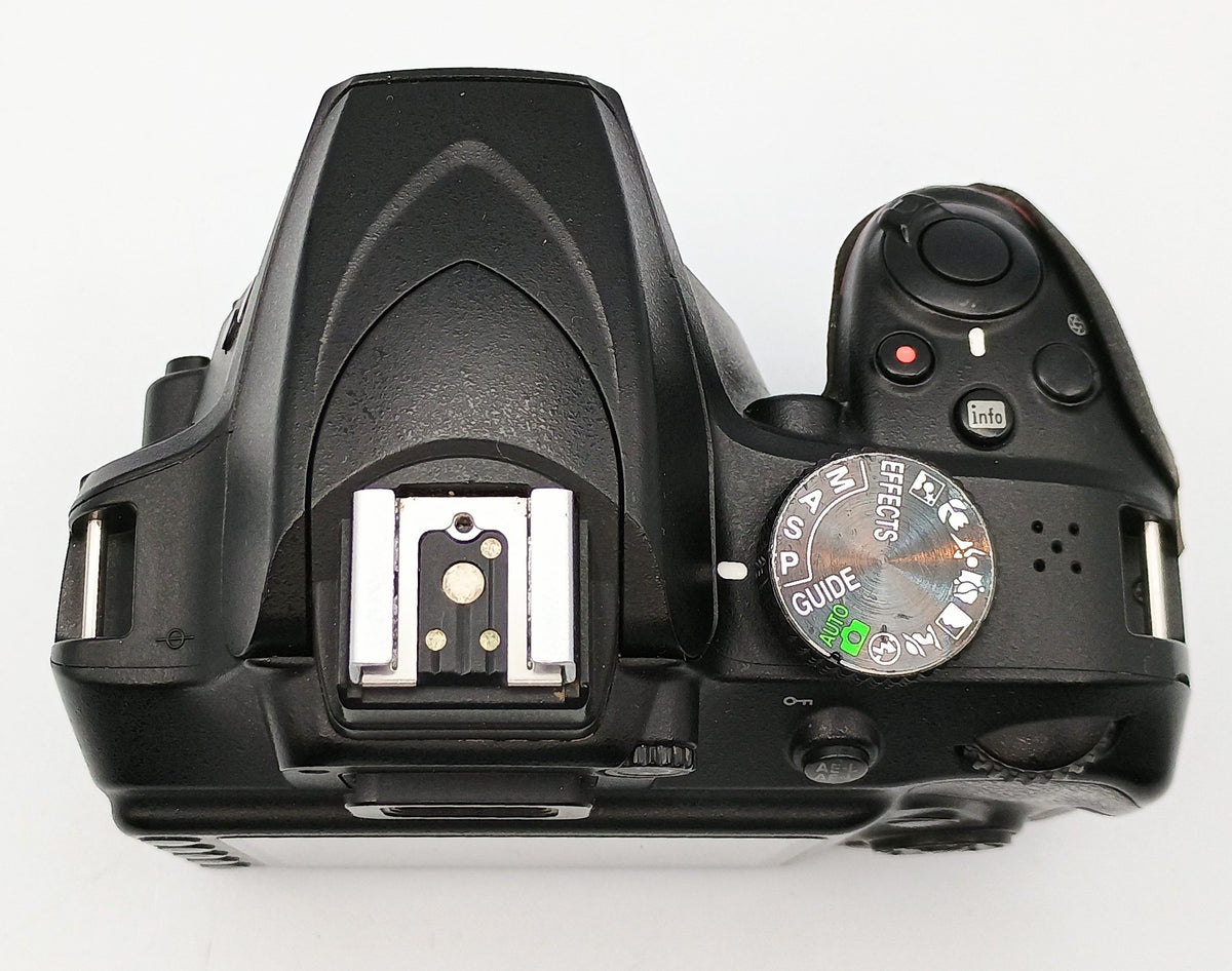 USED Nikon D3400 Digital SLR Kit (Black) with AF-P 18-55mm f3.5-5.6 G VR DX Lens