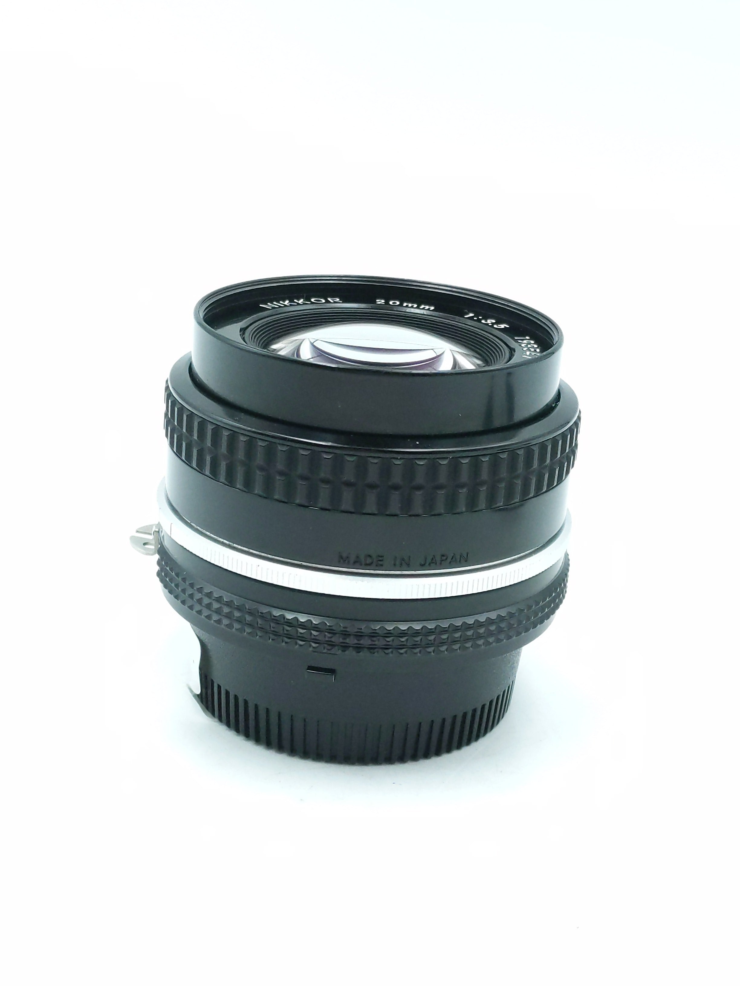 USED Nikon 20mm f3.5 AI Lens