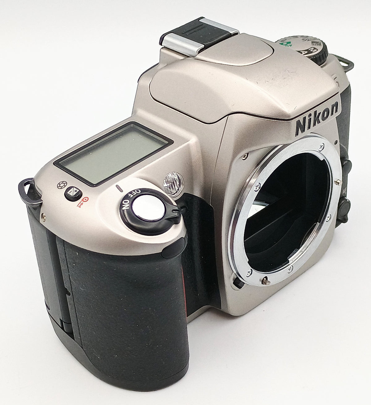 USED Nikon N65