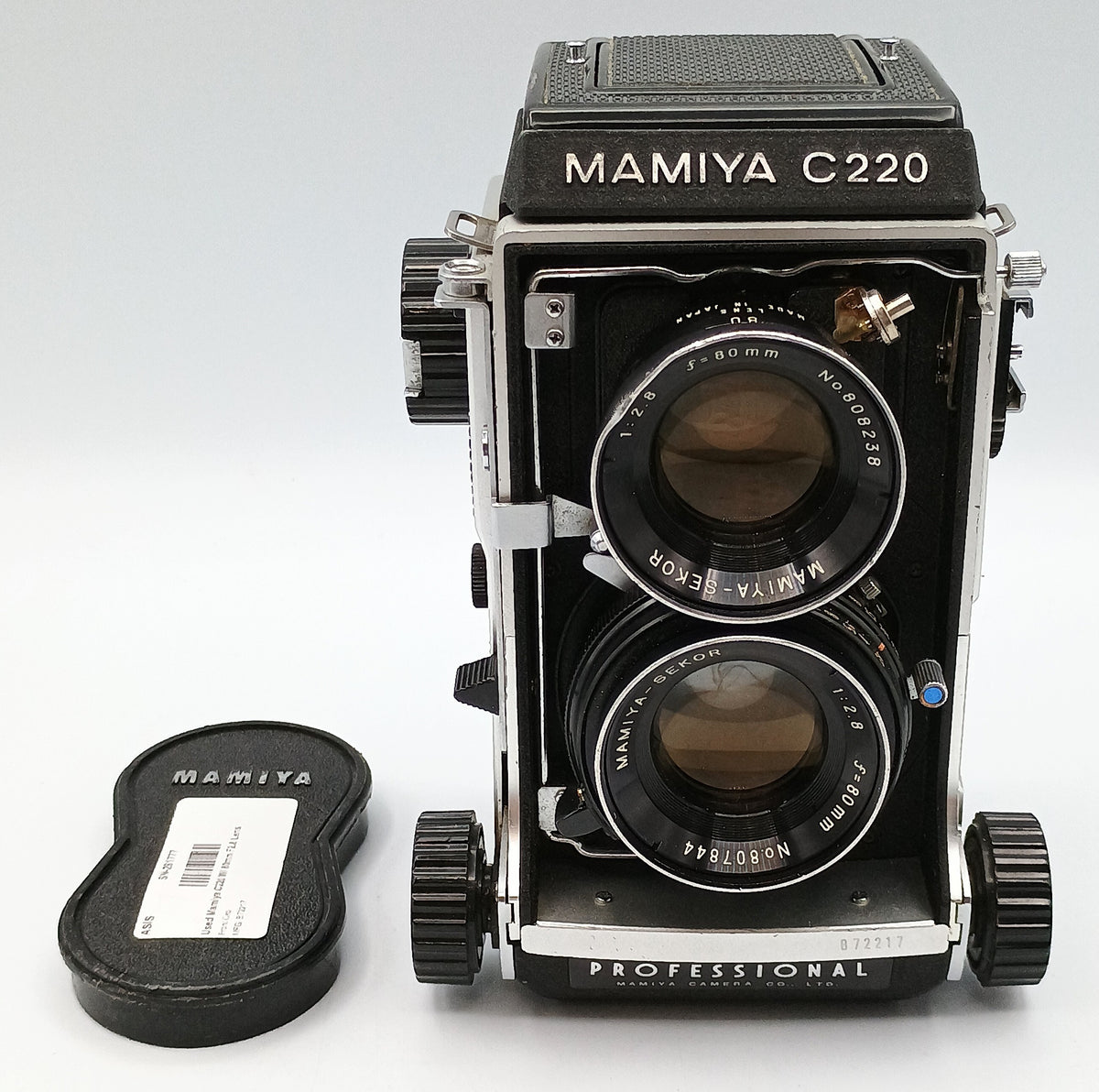 Used Mamiya C220 W/ 80mm F2.8 Lens
