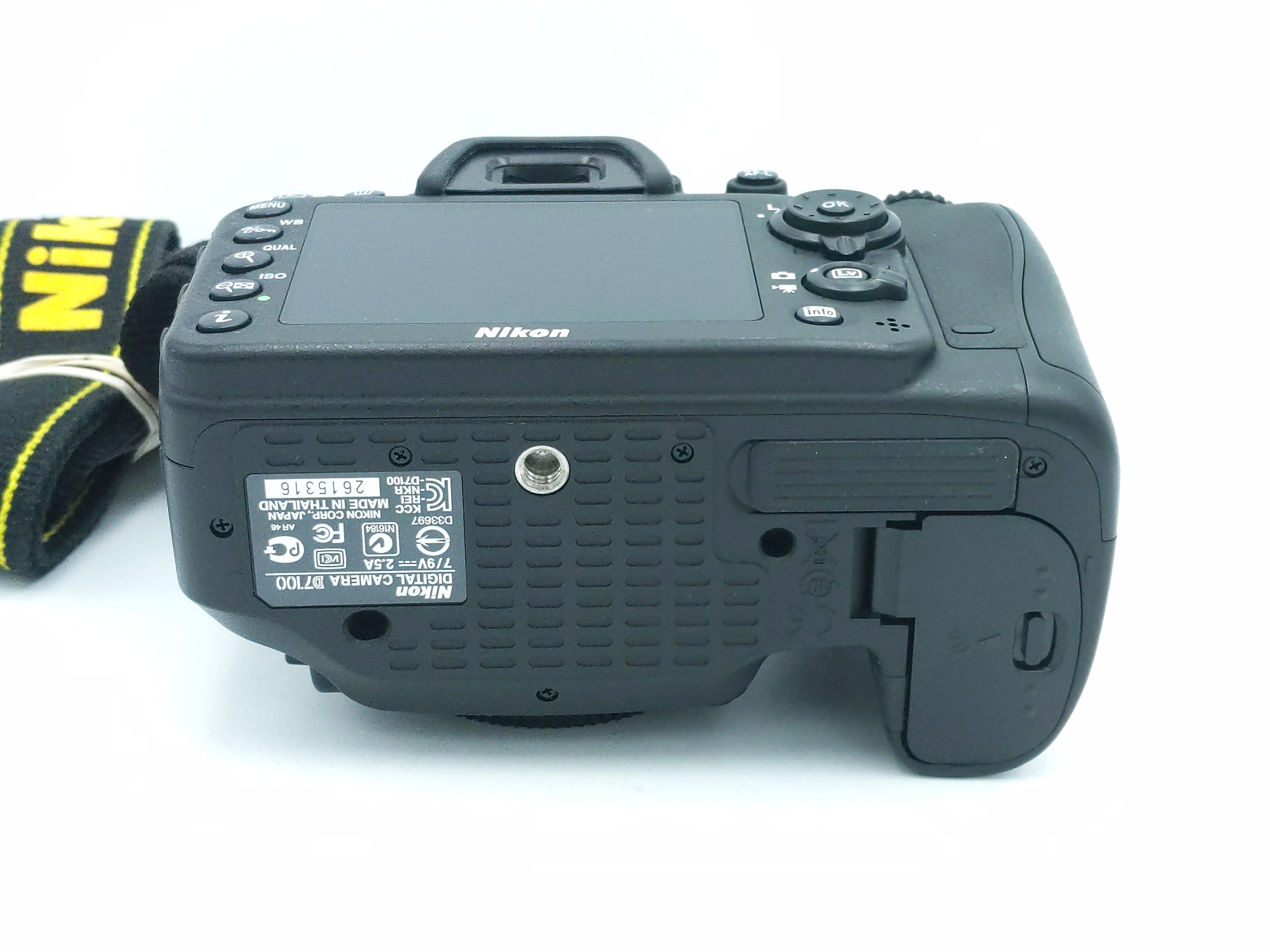 USED Nikon D7100 Digital SLR Body