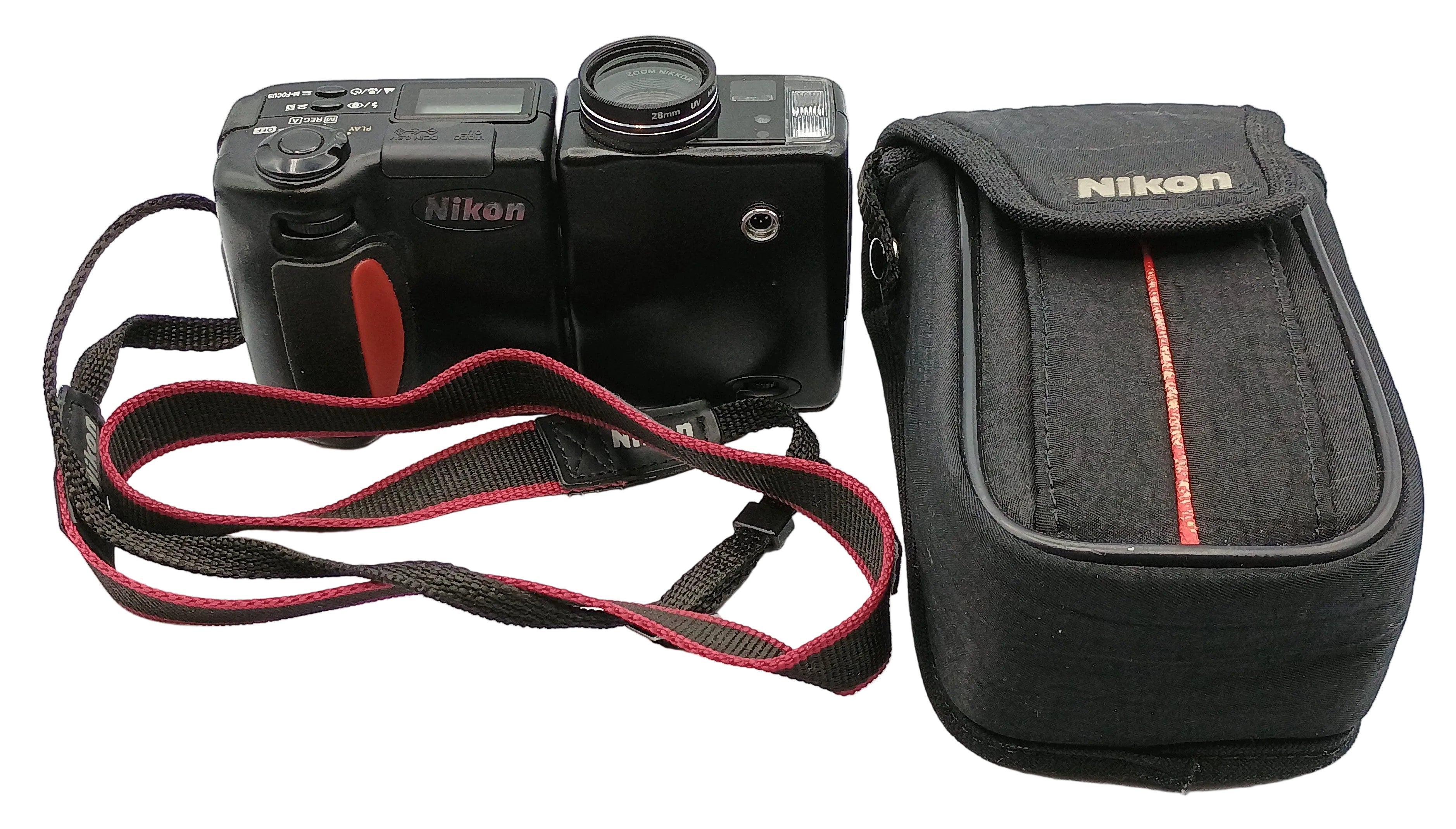 Used Nikon Coolpix 950