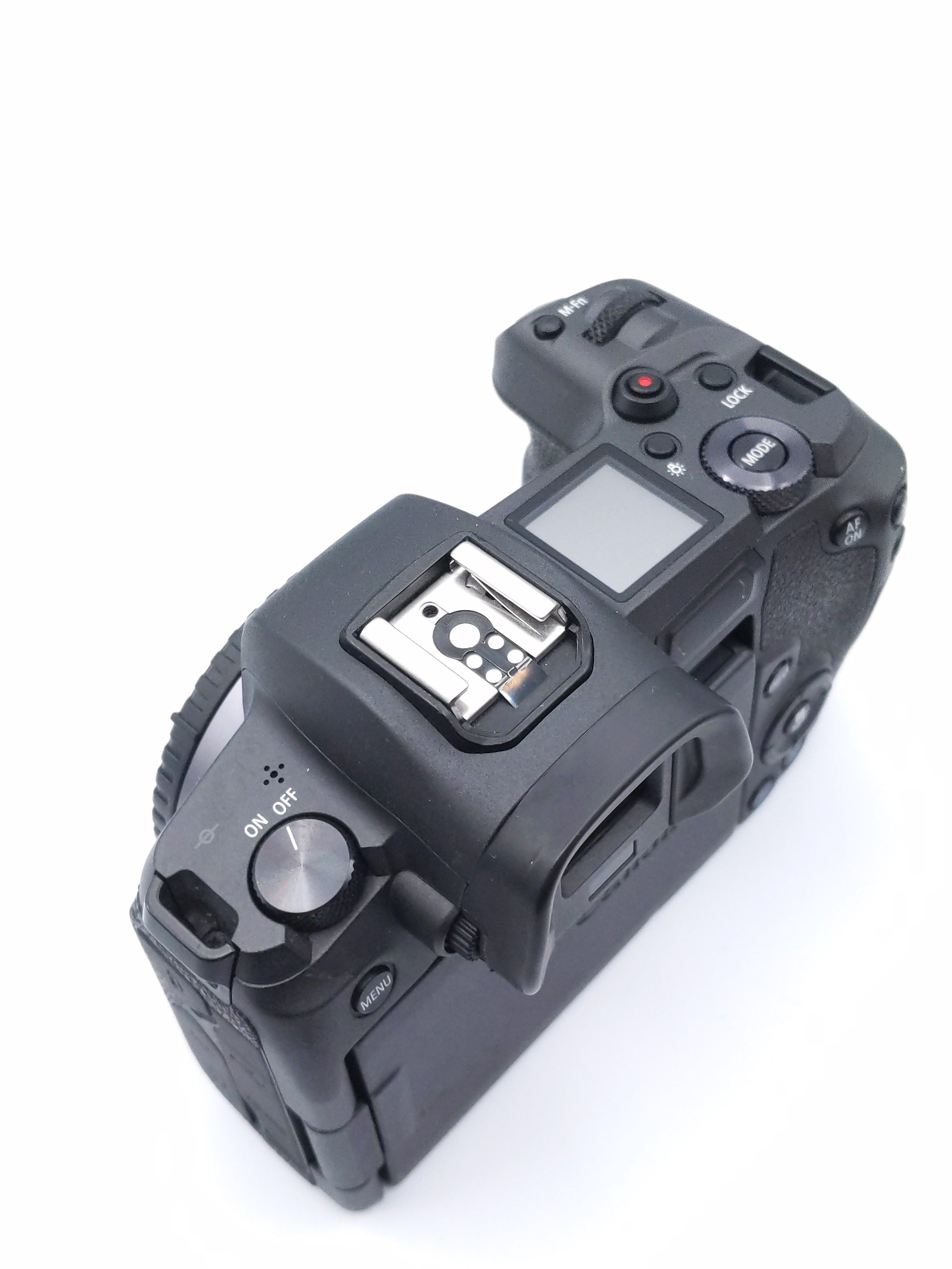 USED Canon EOS R Mirrorless Full-Frame Digital Camera Body