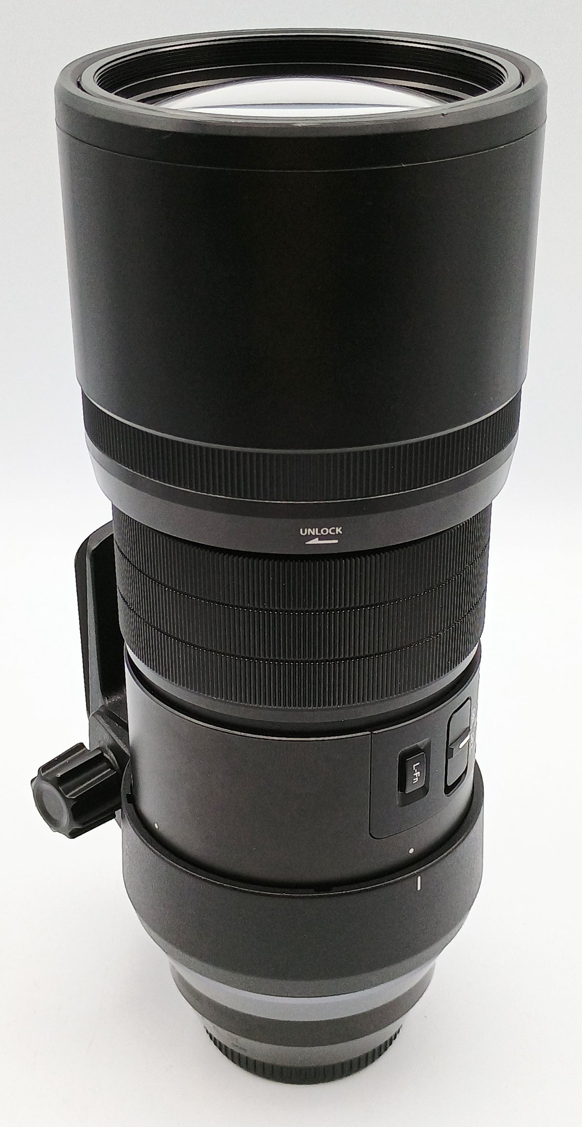 USED Olympus 300mm F4.0 Pro ED M.Zuiko Digital Lens for Micro Four Thirds (Black)