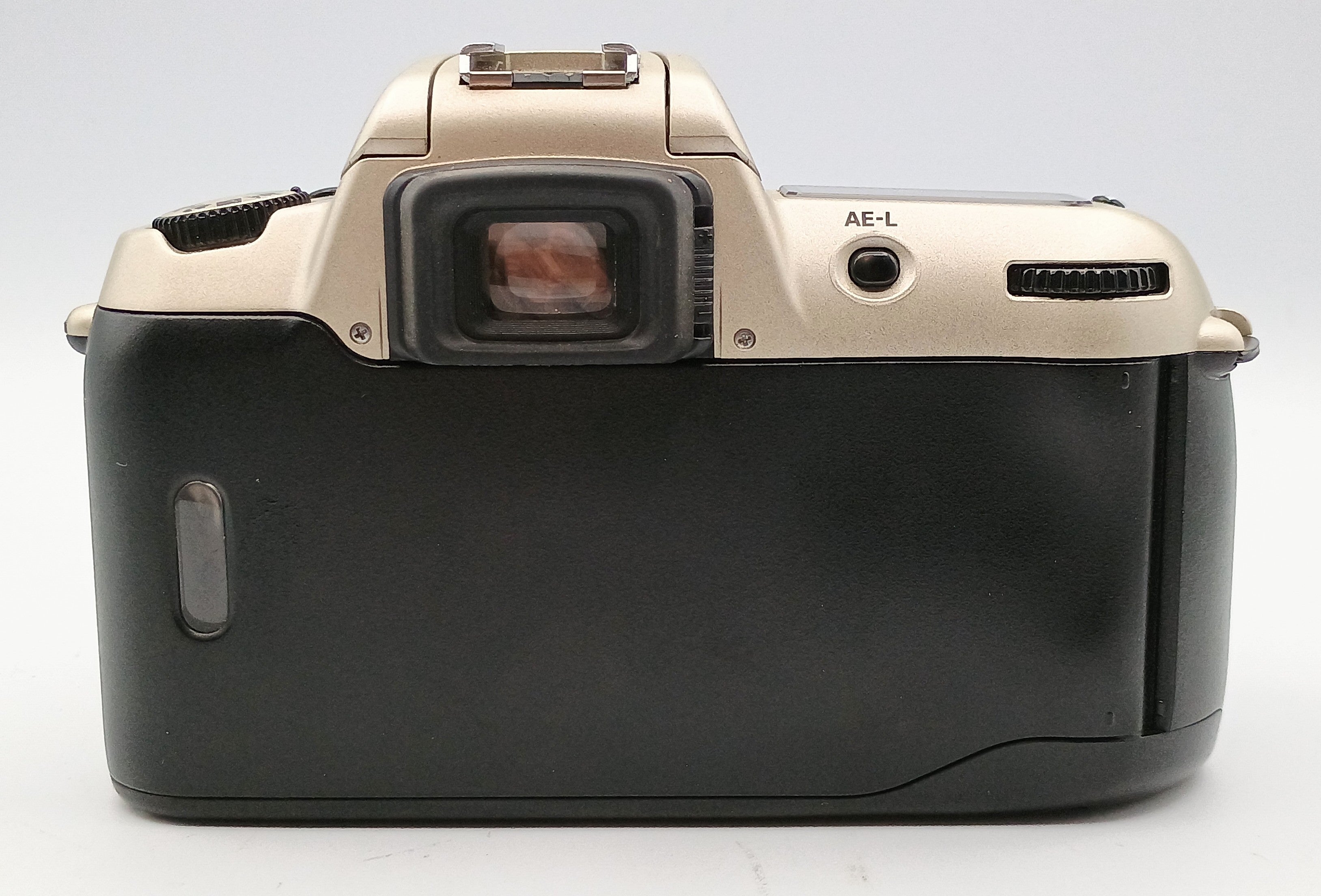 USED Nikon N60 Film SLR W/ Quantaray 28-70mm Lens