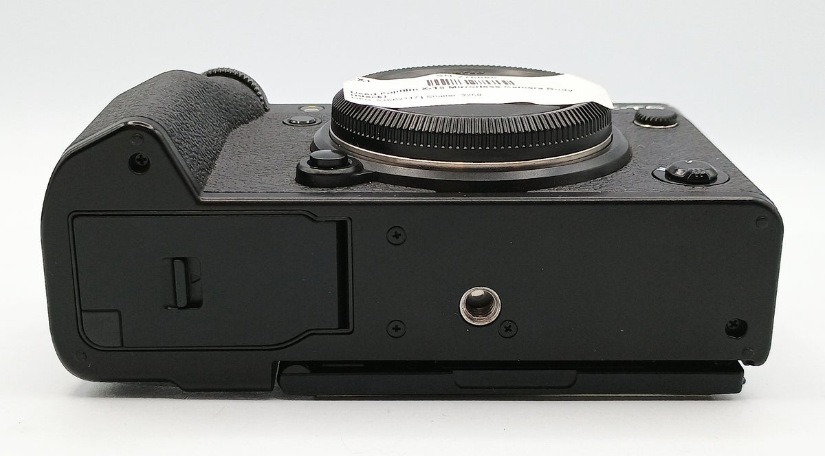 Used Fujifilm X-T5 Mirrorless Camera Body (Black)