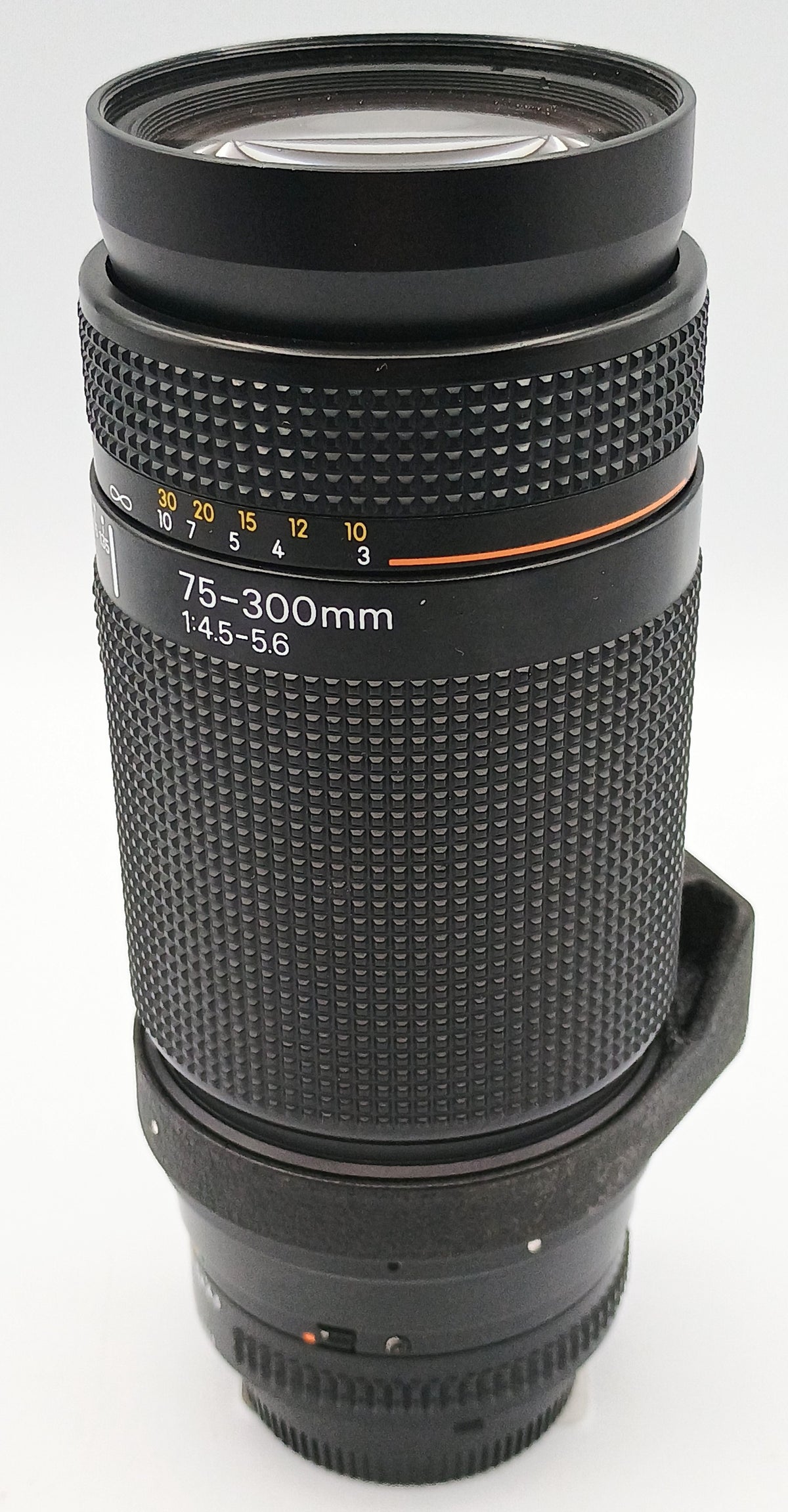 Used Nikon AF 75-300mm f4.5-5.6 Nikkor Lens