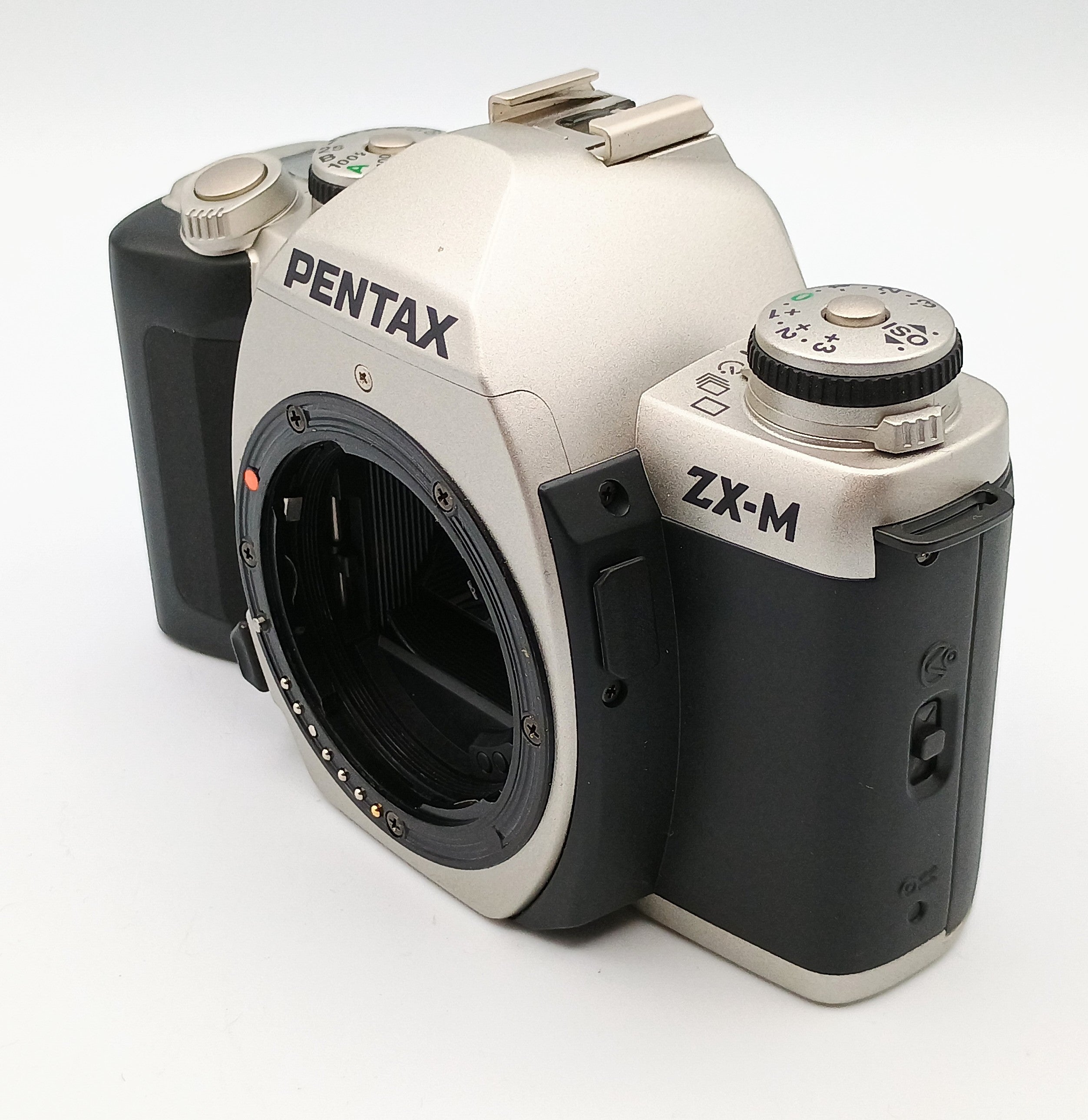 USED Pentax ZX-M w/ 50 f2