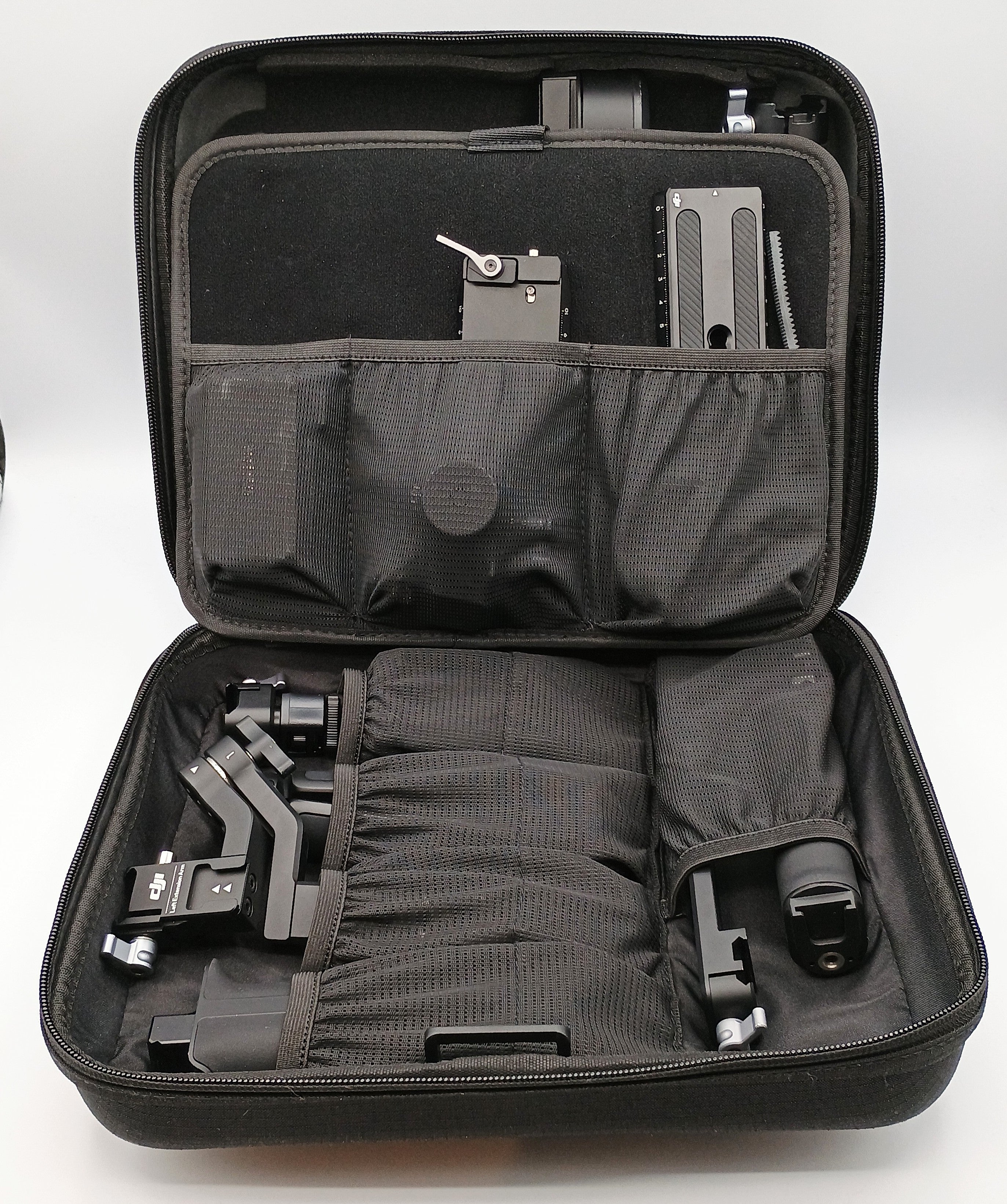 Used DJI RS3 Pro Video Gimbal Combo